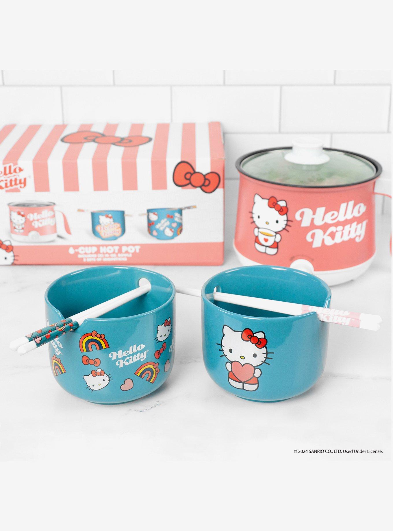 Hello Kitty Hot Pot with Ramen Bowls, , alternate