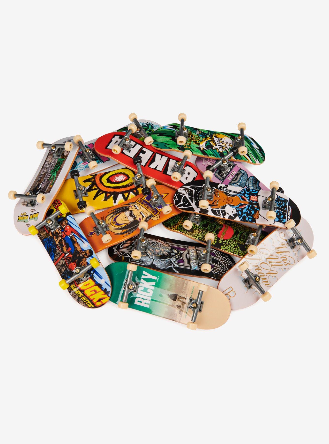 Tech Deck Assorted Blind Mini Skateboard, , alternate
