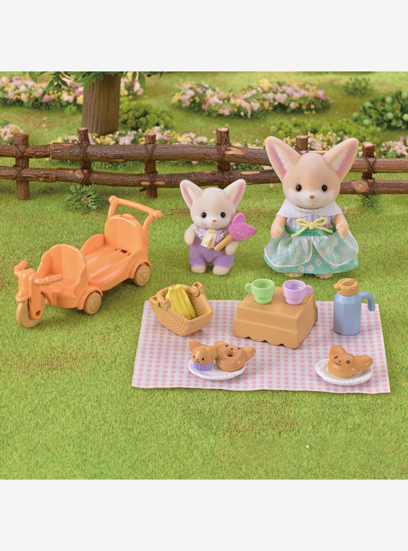 Calico Critters Fox Picnic Figure Set, , hi-res