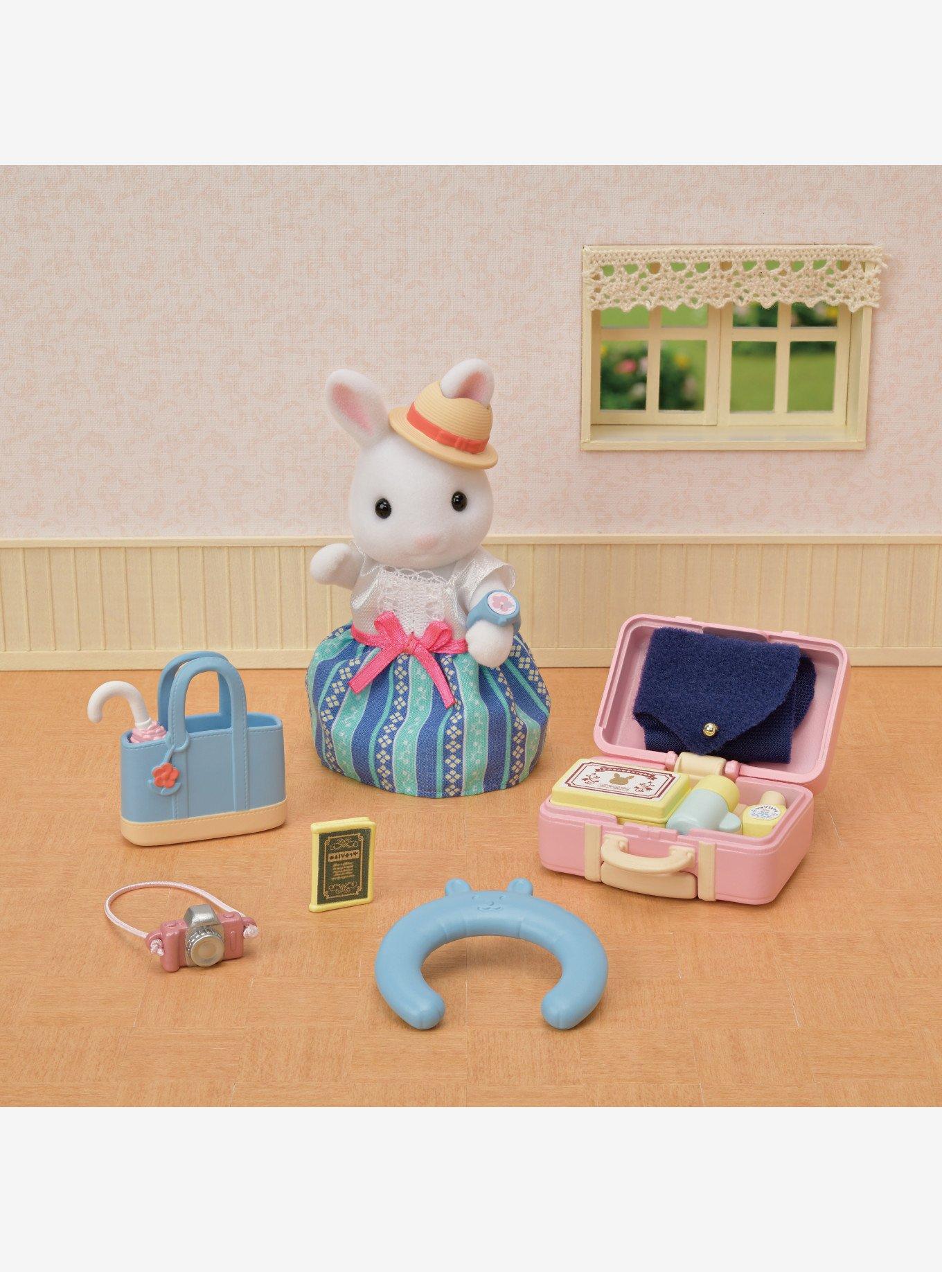 Calico Critters Travel Rabbit Figure Set, , hi-res