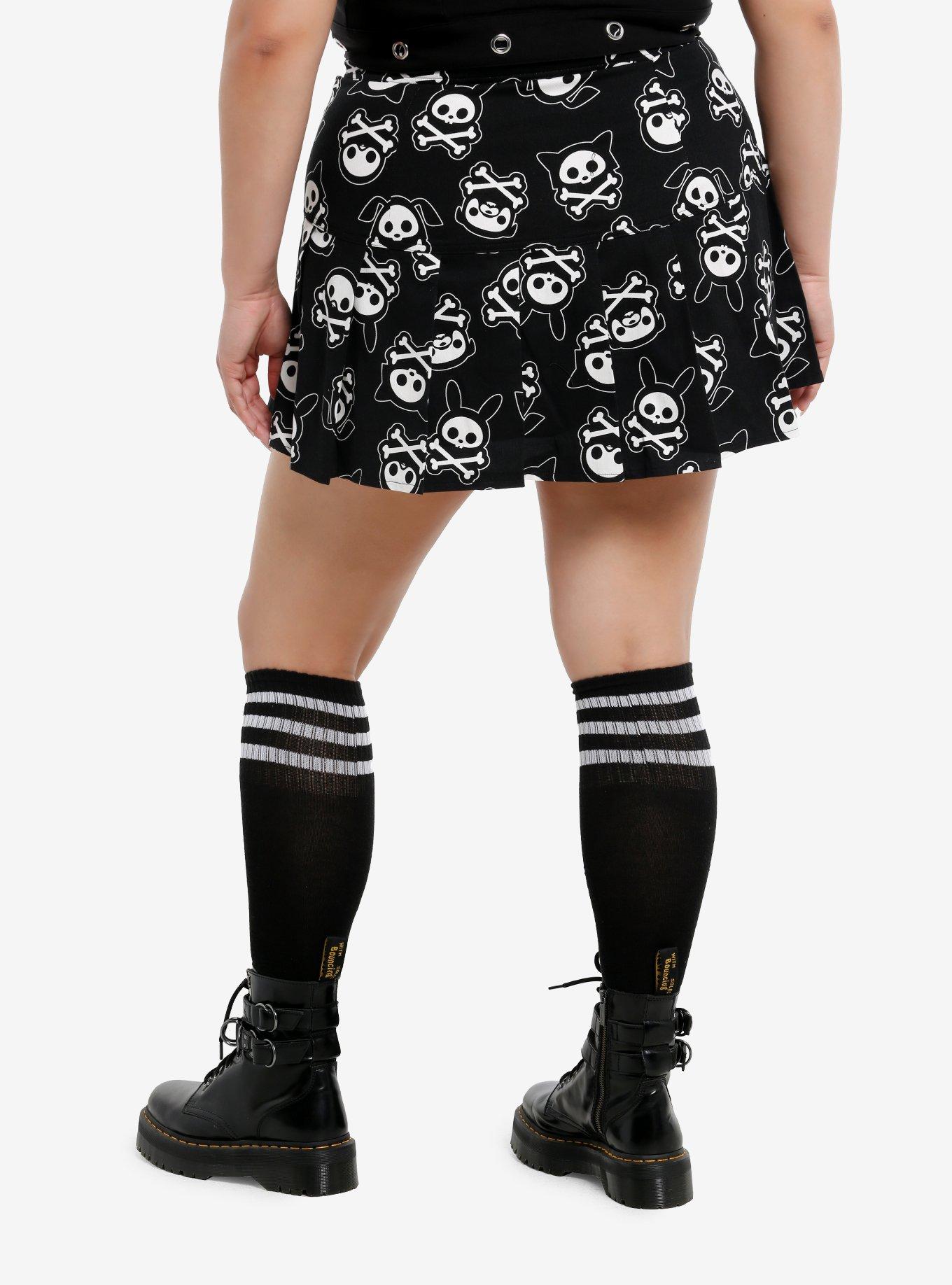 Skelanimals Crossbones Grommet Strap Pleated Skirt Plus Size, , hi-res