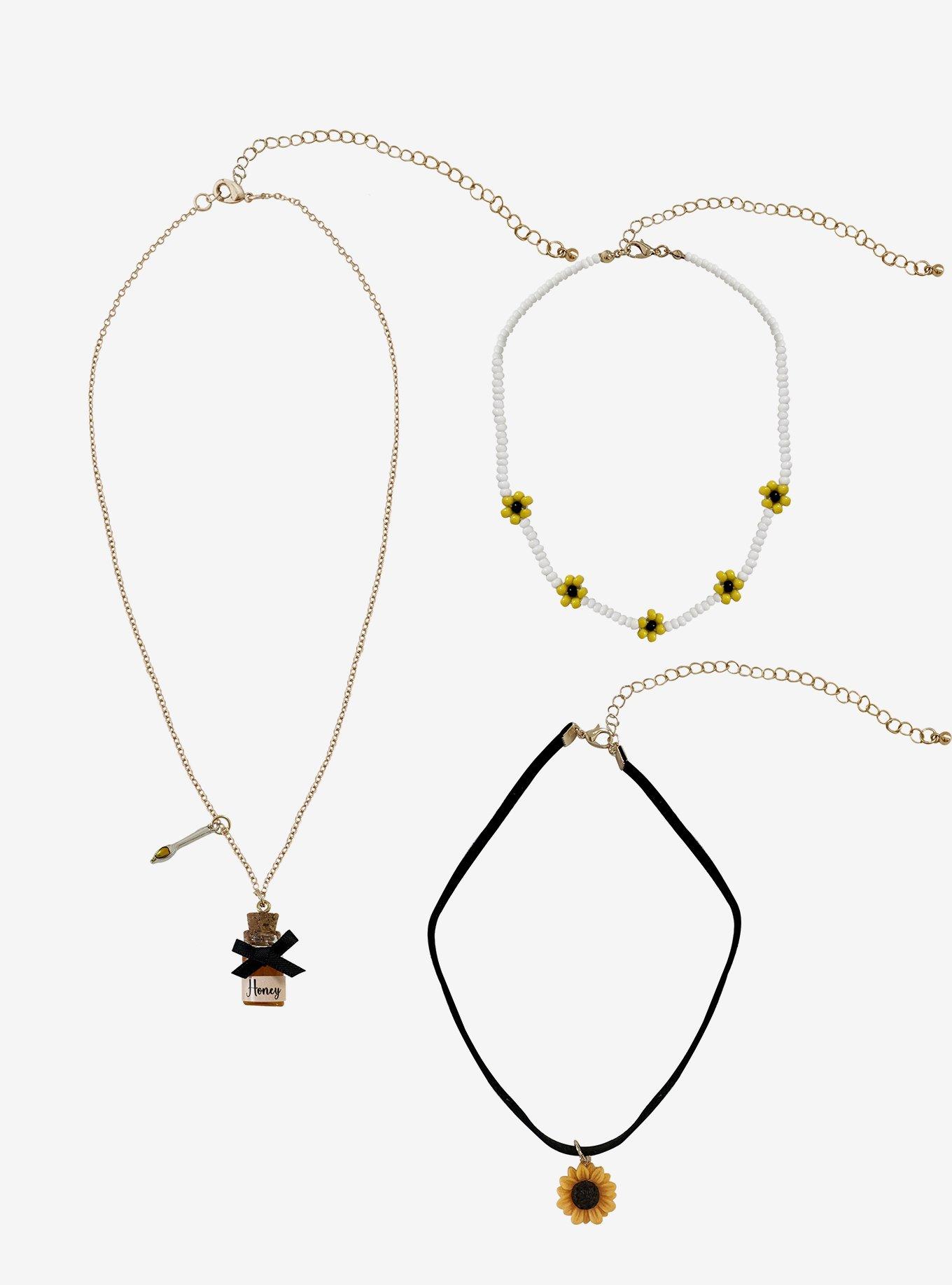 Thorn & Fable Honey Flower Necklace Set, , hi-res