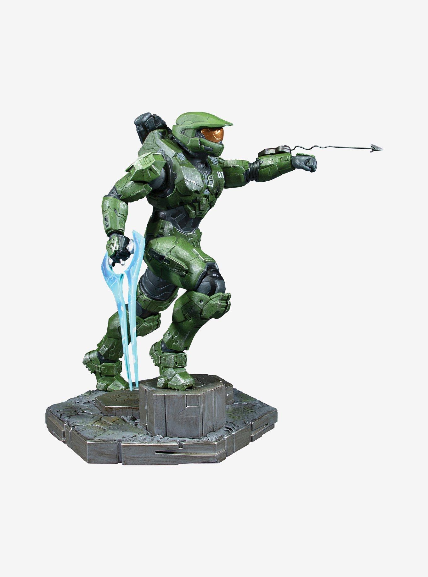 Dark Horse Halo Infinite Master Chief With Grappleshot Figure, , hi-res