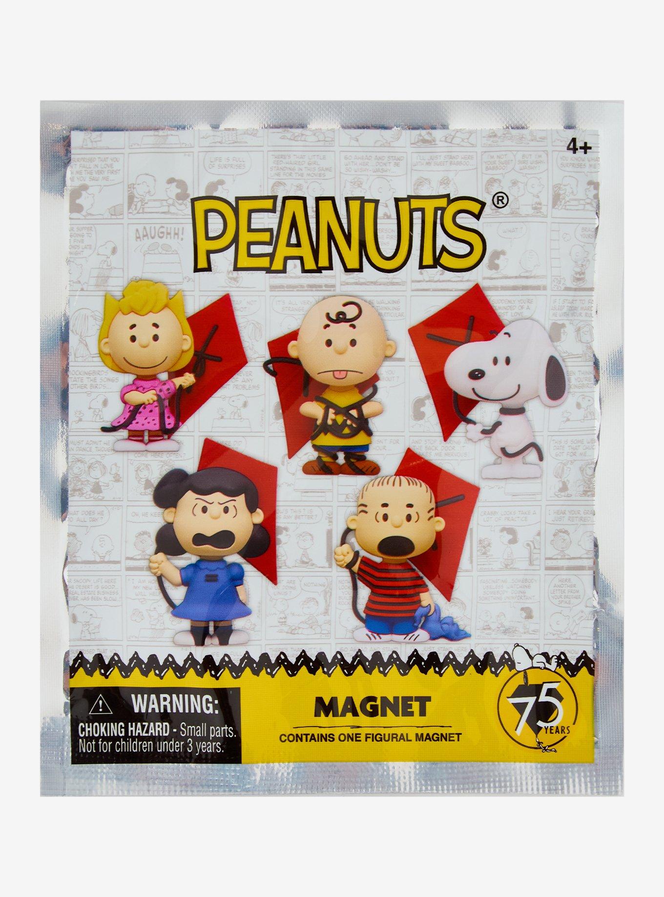 Peanuts 75th Anniversary Characters with Kites Blind Bag Figural Magnet