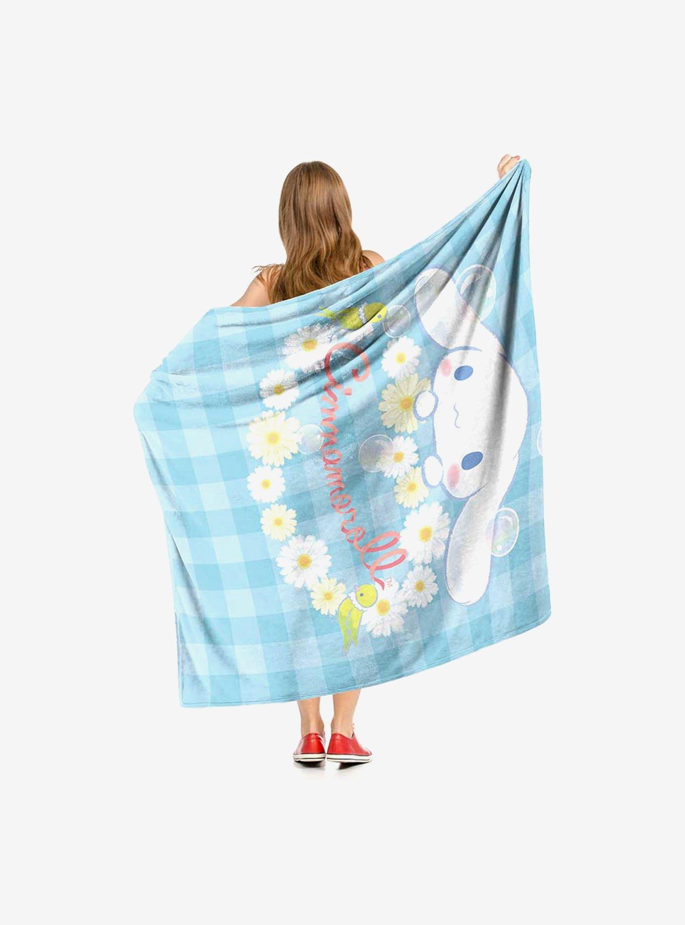 Cinnamoroll Daisy Blues Silk Touch Throw Blanket, , hi-res