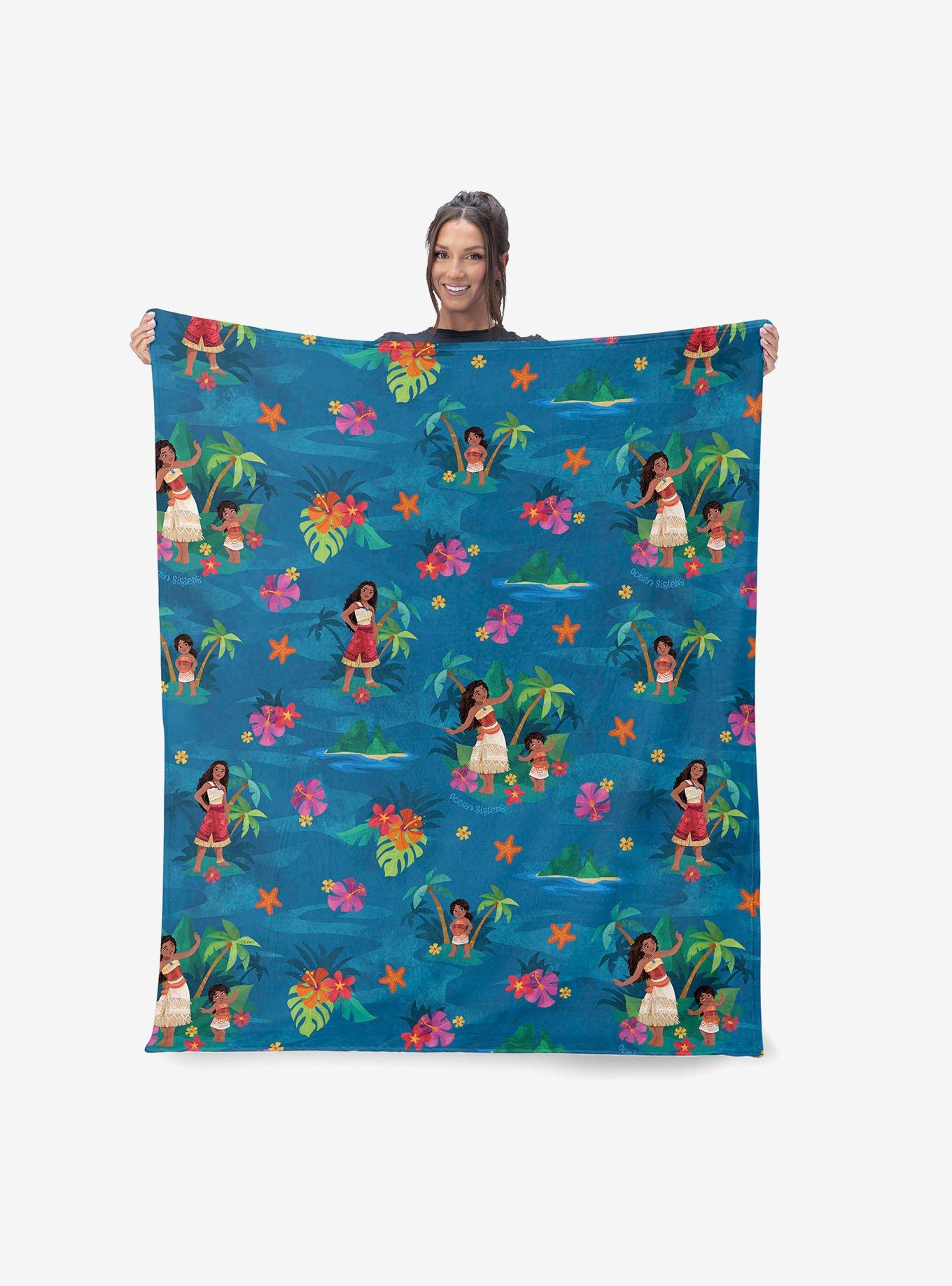 Disney Moana 2 Moana Simea Pattern 40" Silk Touch Throw Blanket, , hi-res