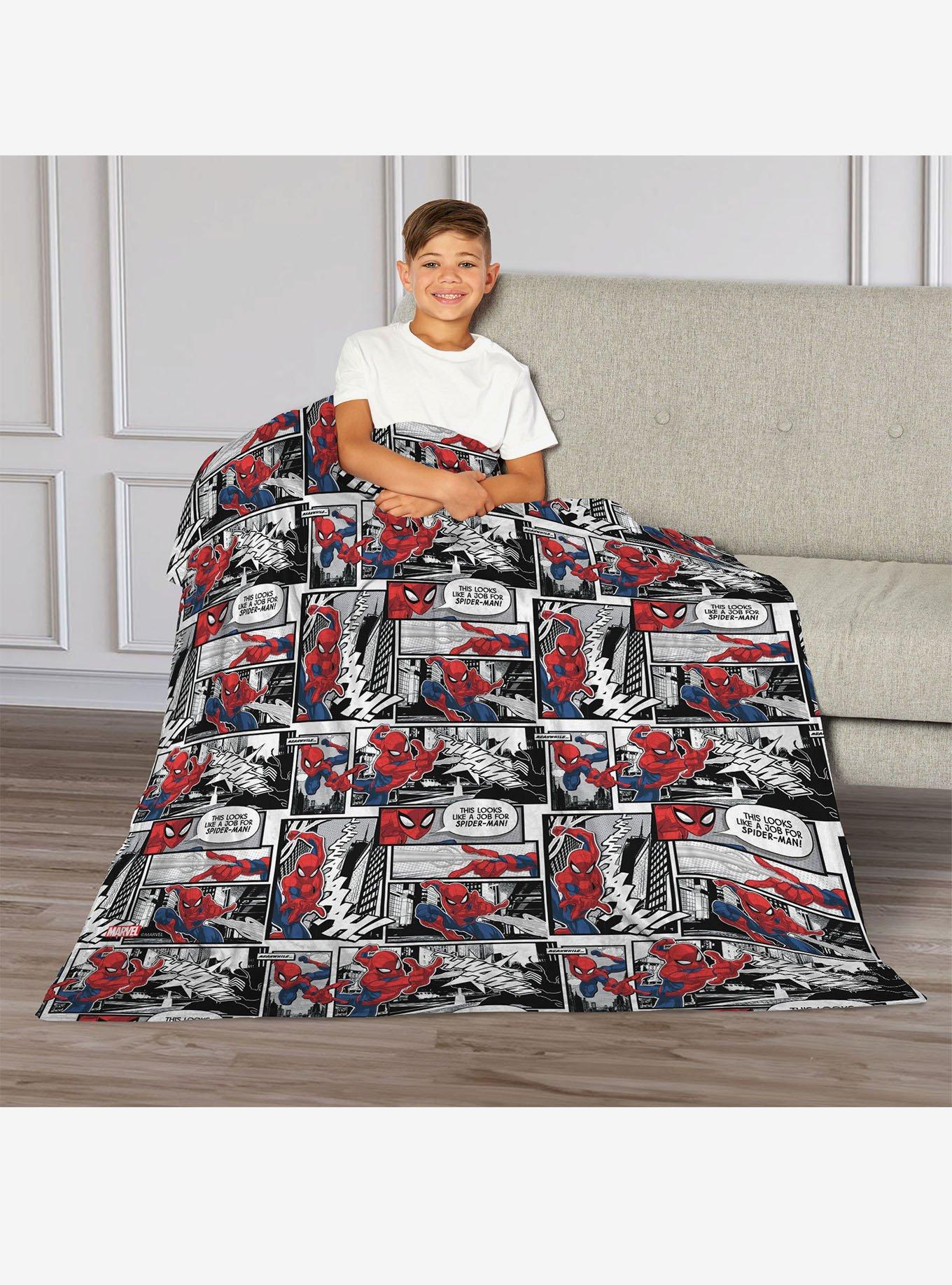 Marvel Spider-Man Comic Pattern 40" Silk Touch Throw Blanket, , alternate