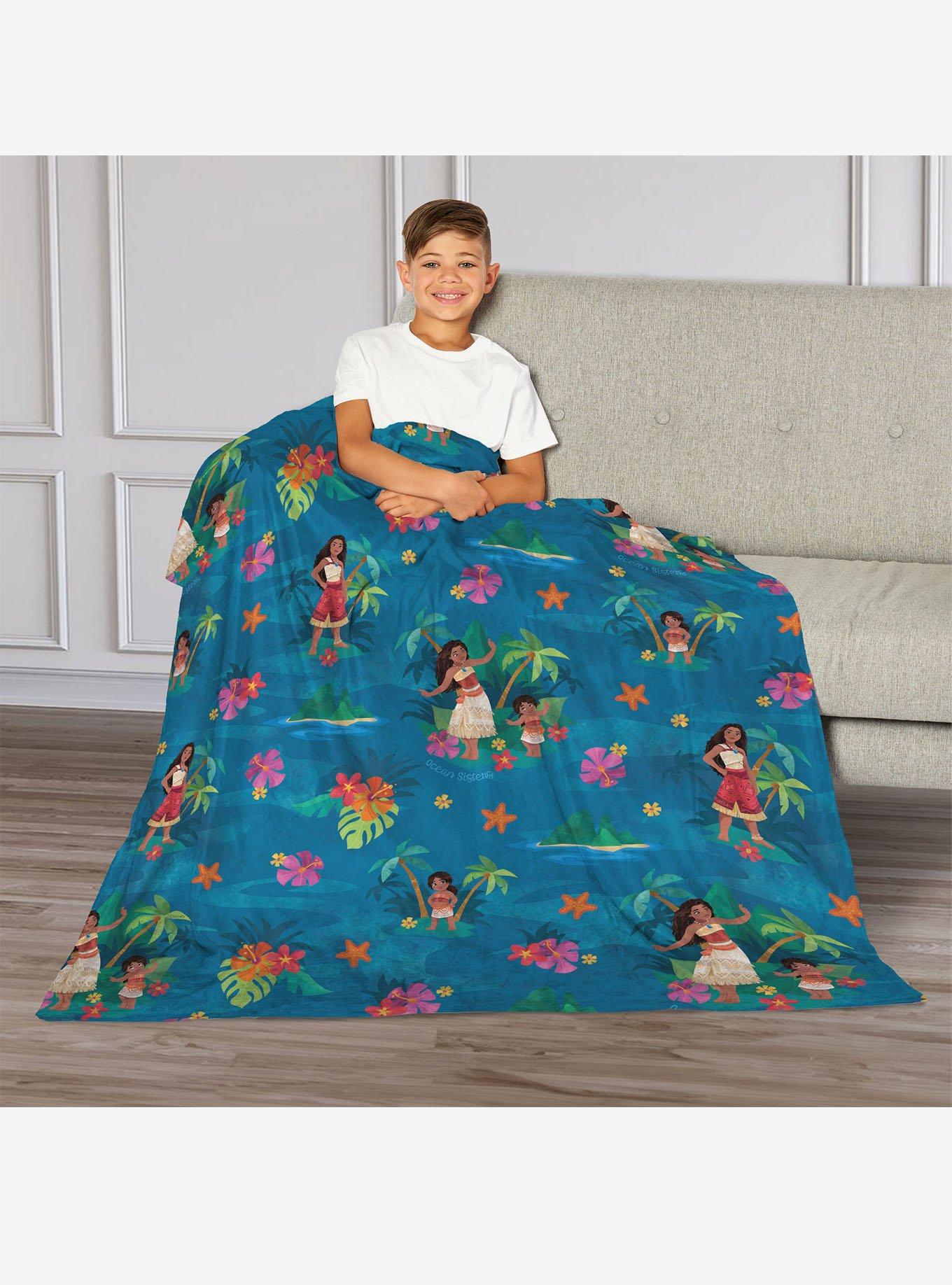Disney Moana 2 Moana Simea Pattern 50" Silk Touch Throw Blanket, , alternate