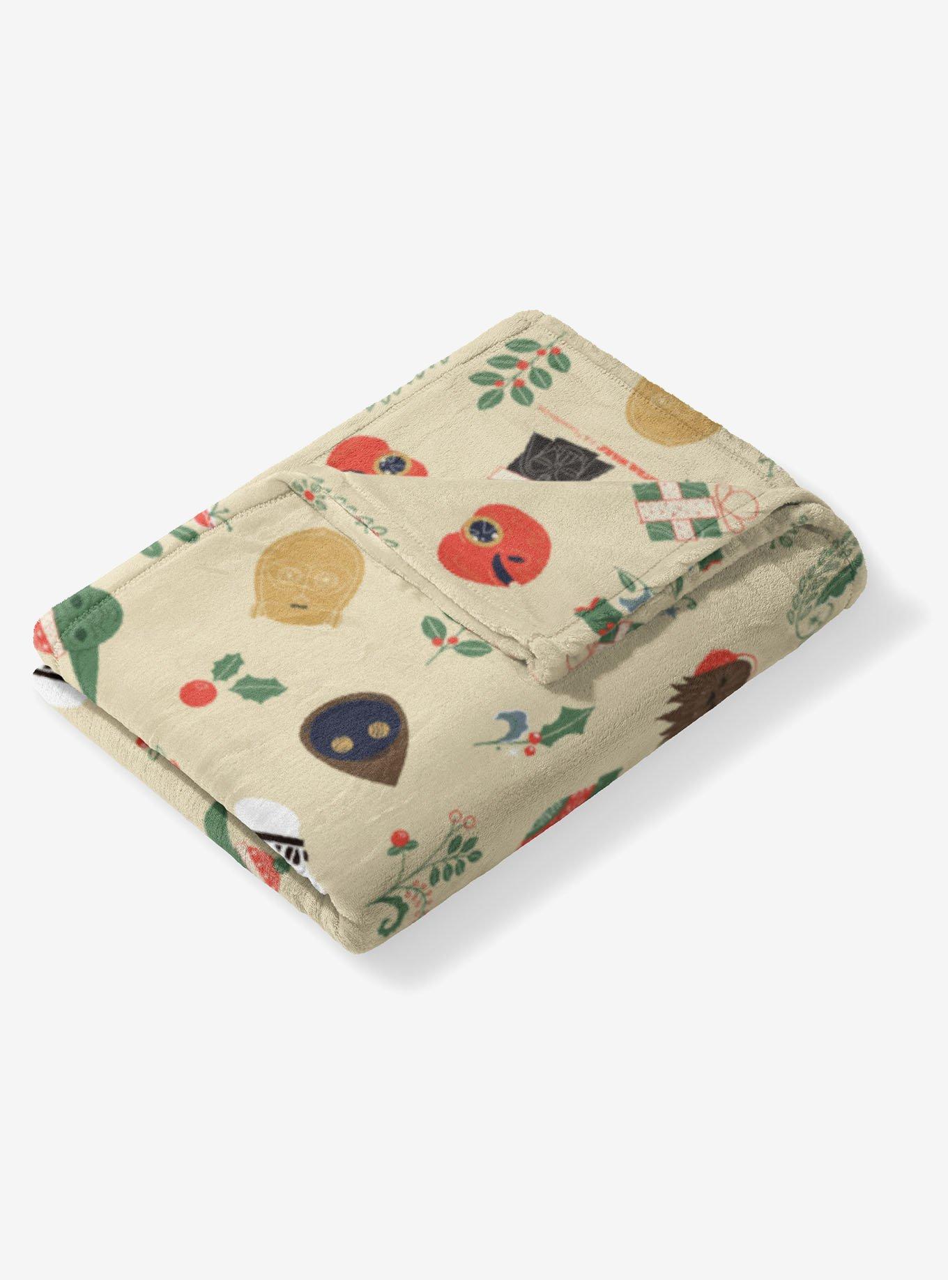 Star Wars Classic Star Wars Christmas 50" Silk Touch Throw Blanket, , alternate