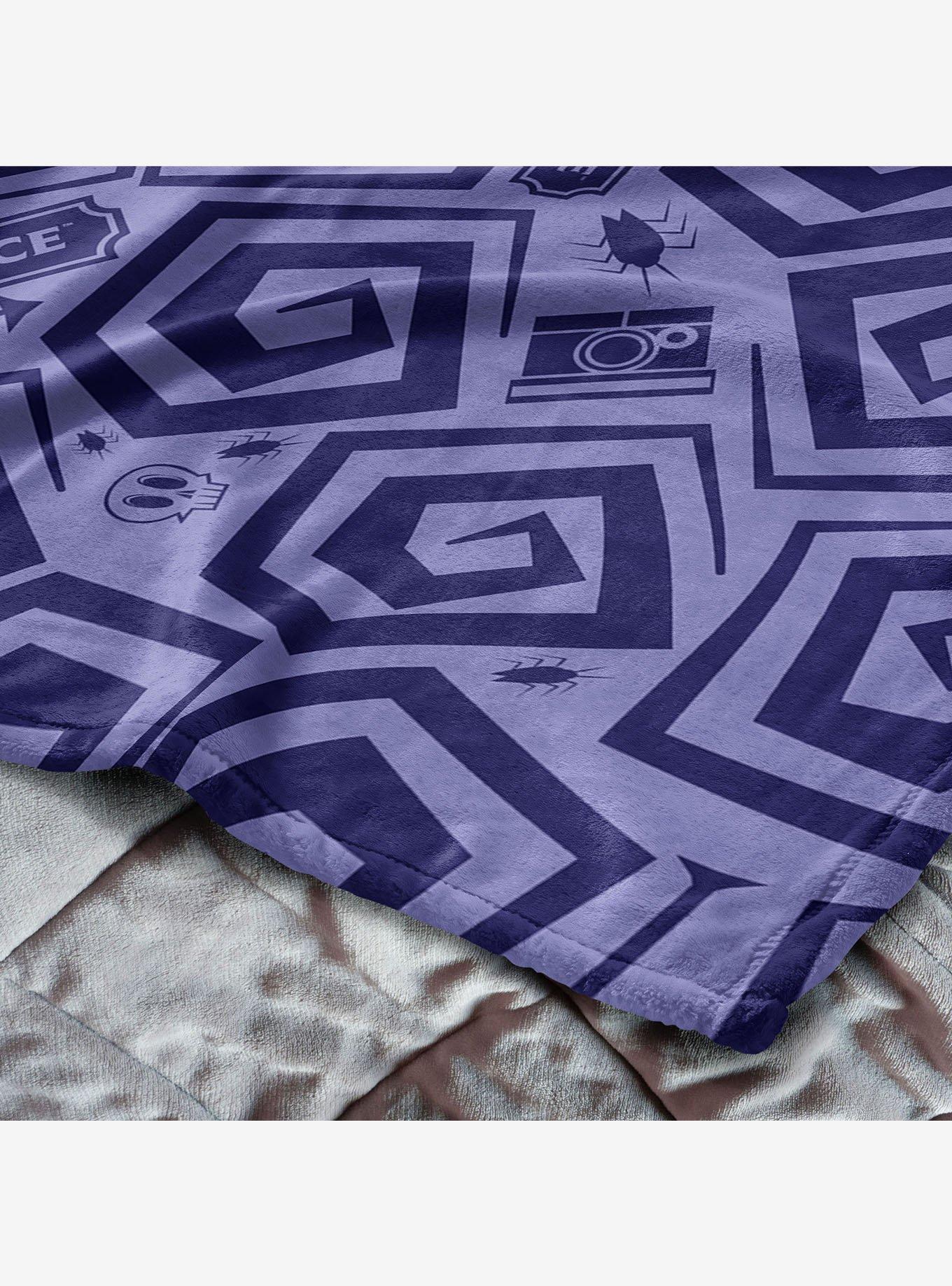 Beetlejuice Creepy Crawlies Silk Touch Throw Blanket, , alternate