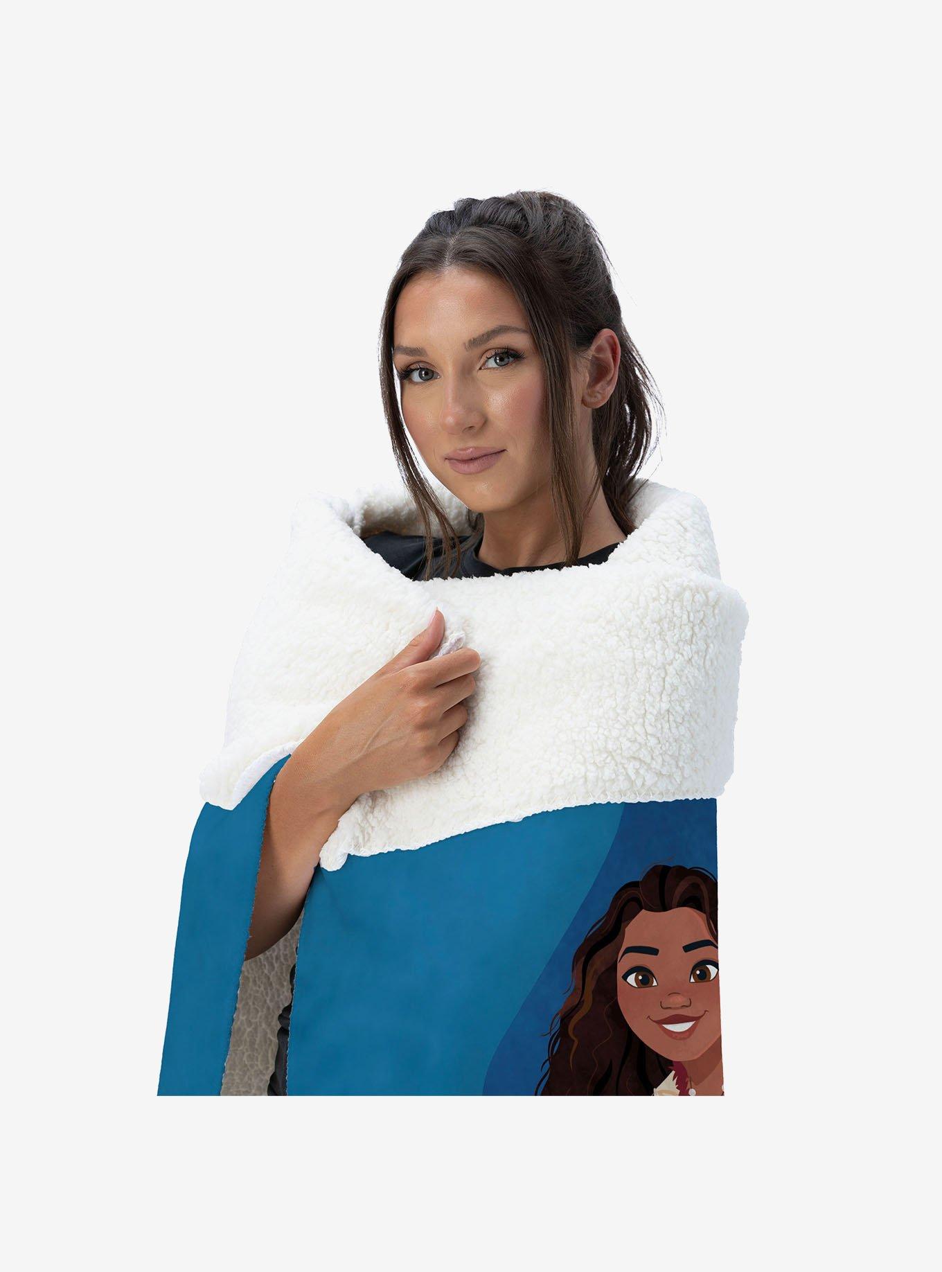 Disney Moana 2 Wayfinder Moana Silk Touch Sherpa Throw Blanket, , hi-res