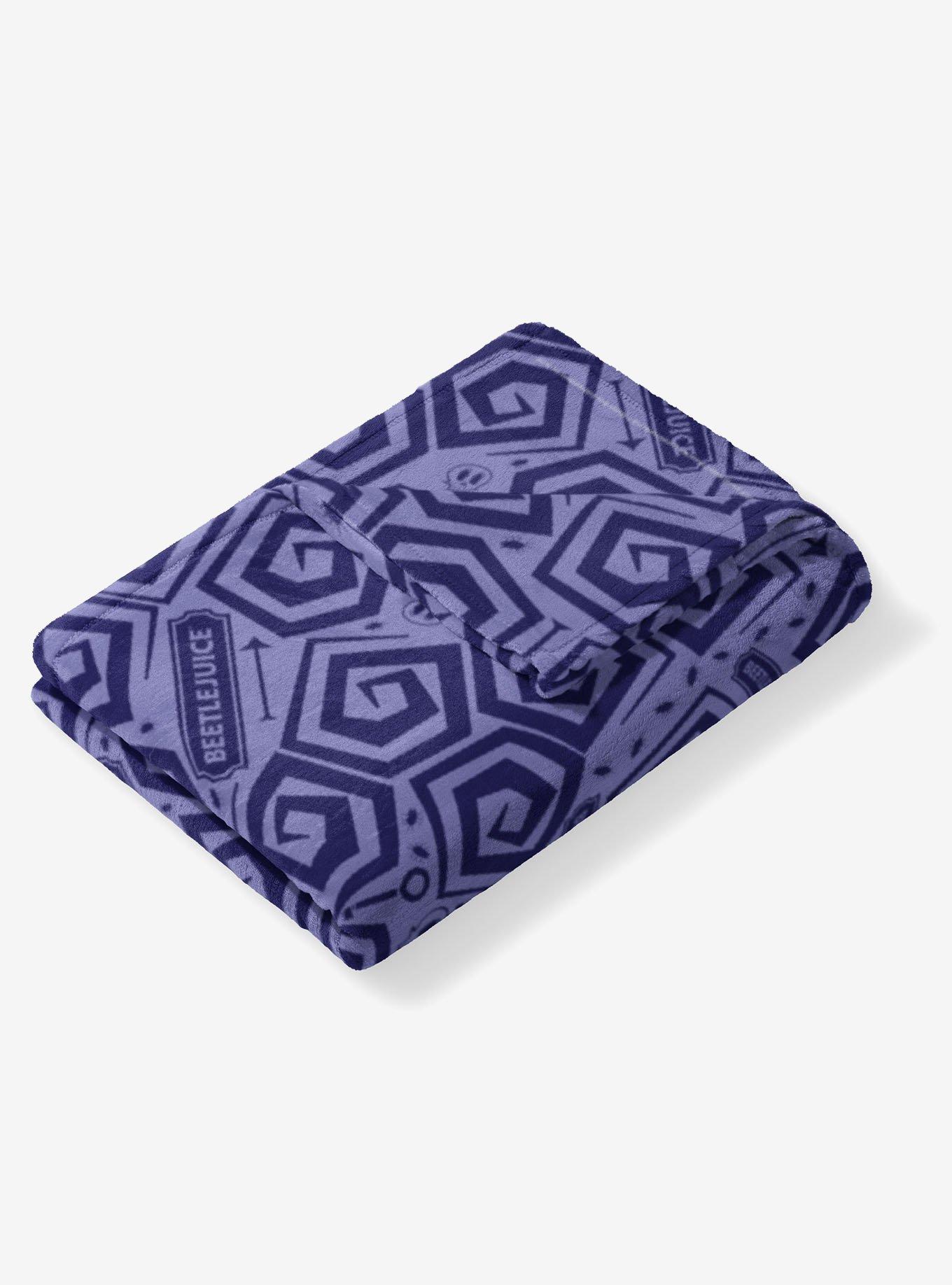 Beetlejuice Creepy Crawlies Silk Touch Throw Blanket
