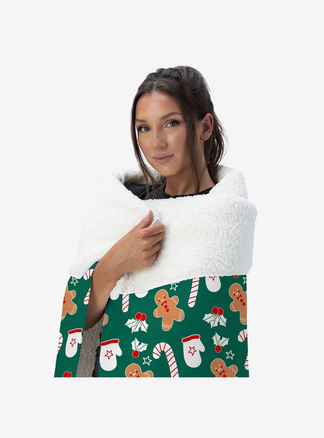 Christmas Pattern Silk Touch Sherpa Throw Blanket, , hi-res