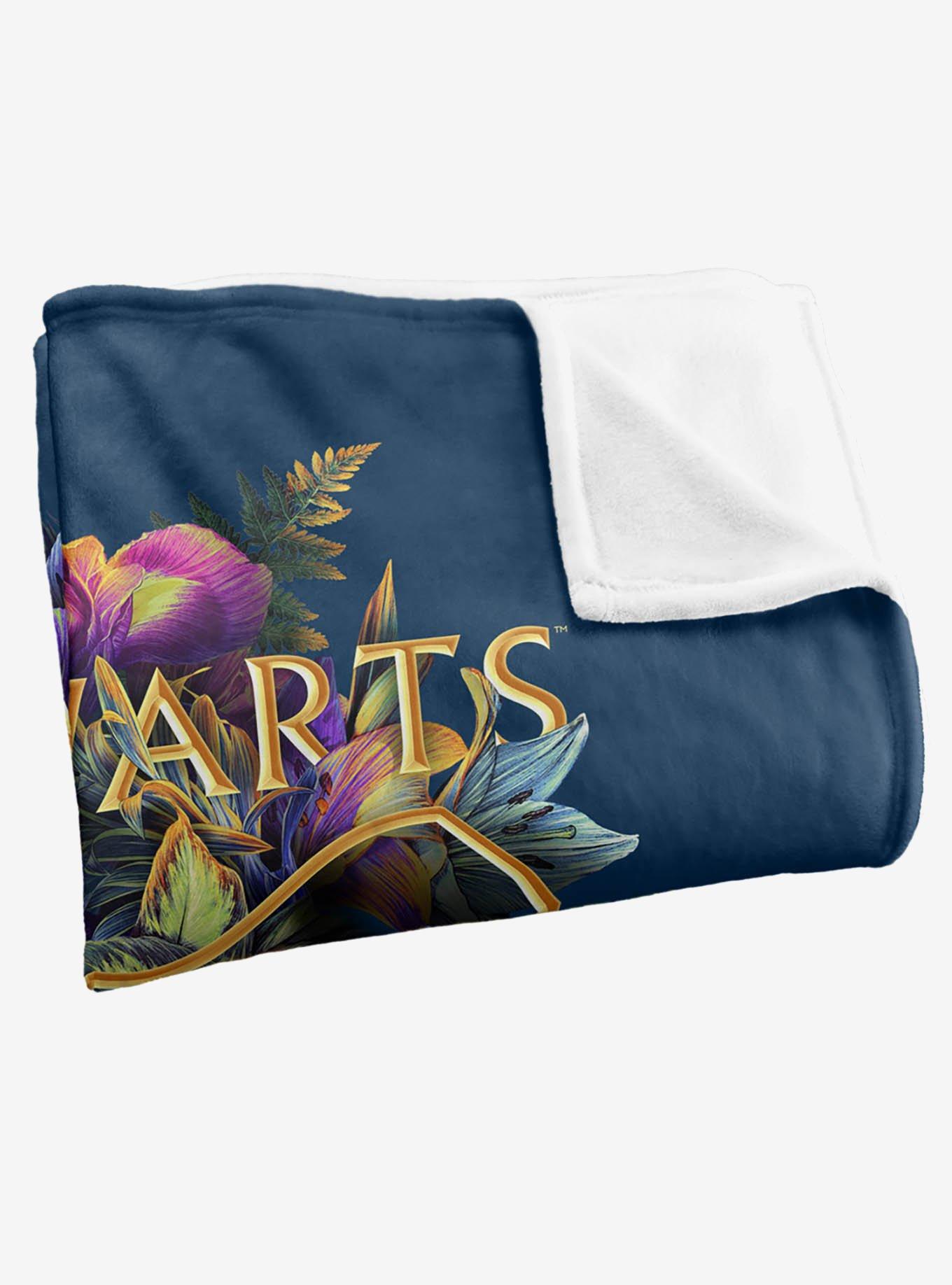 Harry Potter Hogwarts Floral Crest 50x60" Throw Blanket, , alternate