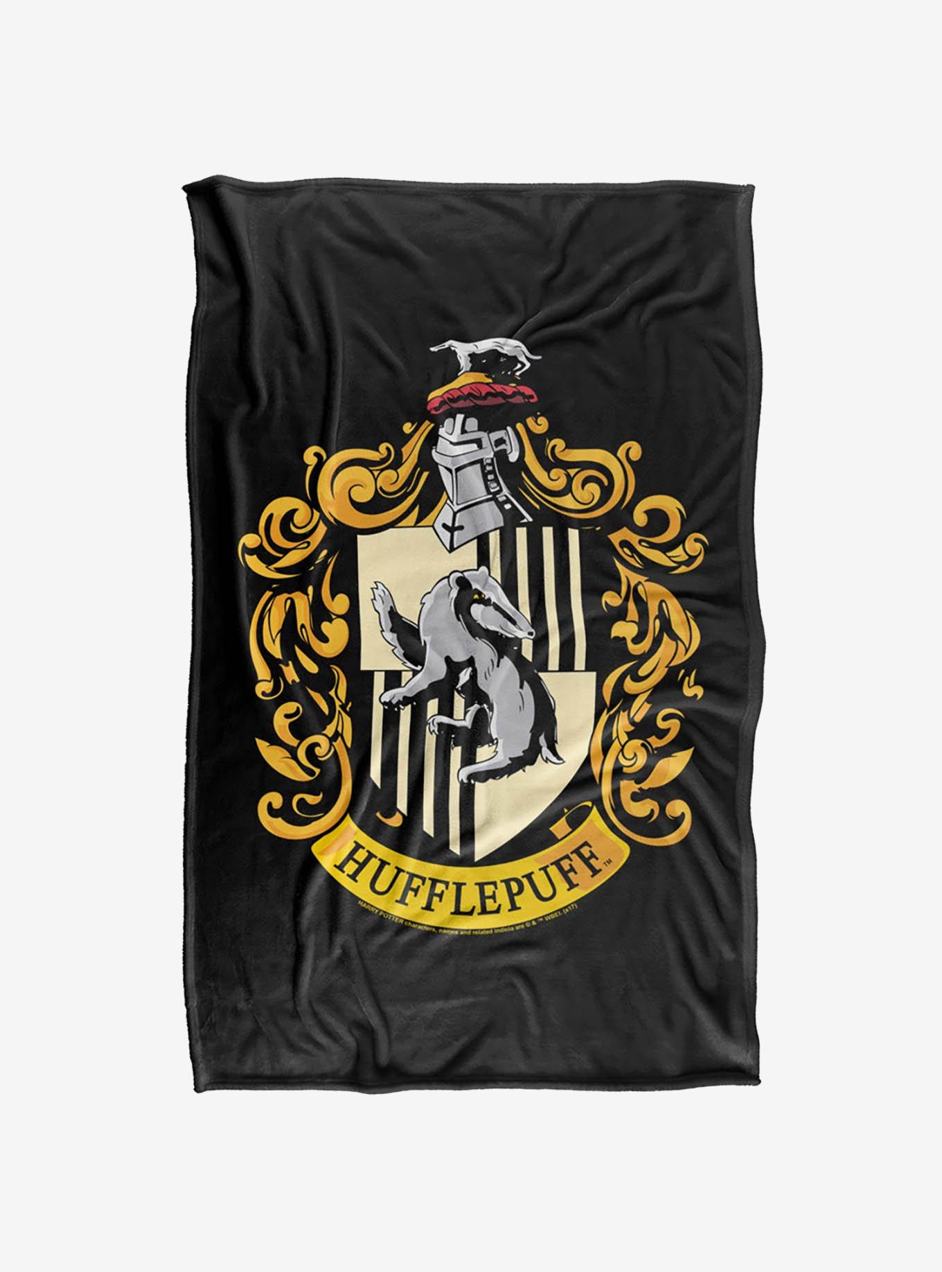 Harry Potter Hufflepuff Crest Black 36x58" Throw Blanket, , hi-res