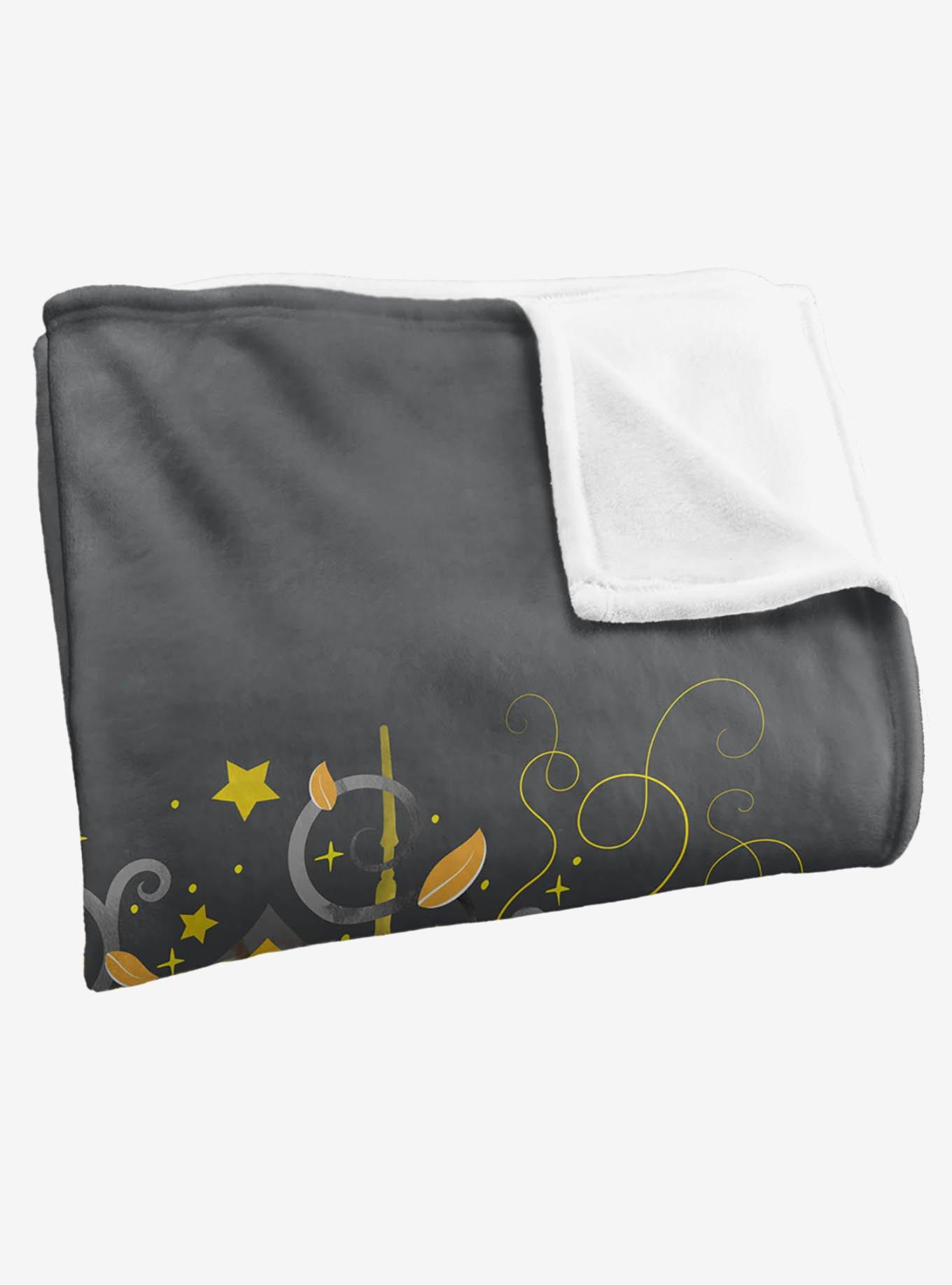 Harry Potter Watercolor Hufflepuff Crest 36x58" Throw Blanket, , alternate