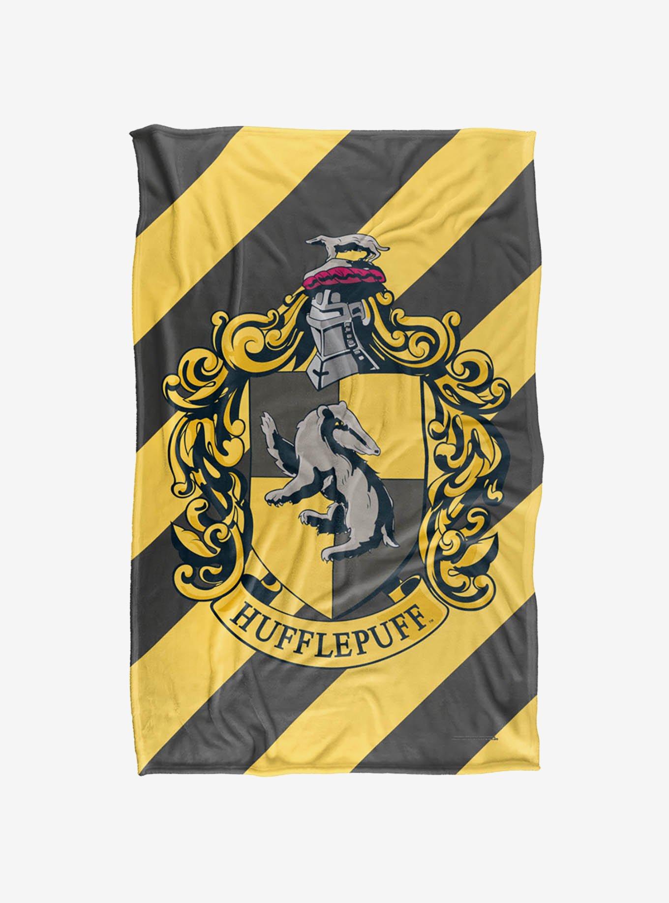 Harry Potter Stripe Hufflepuff Crest 36x58" Throw Blanket, , hi-res