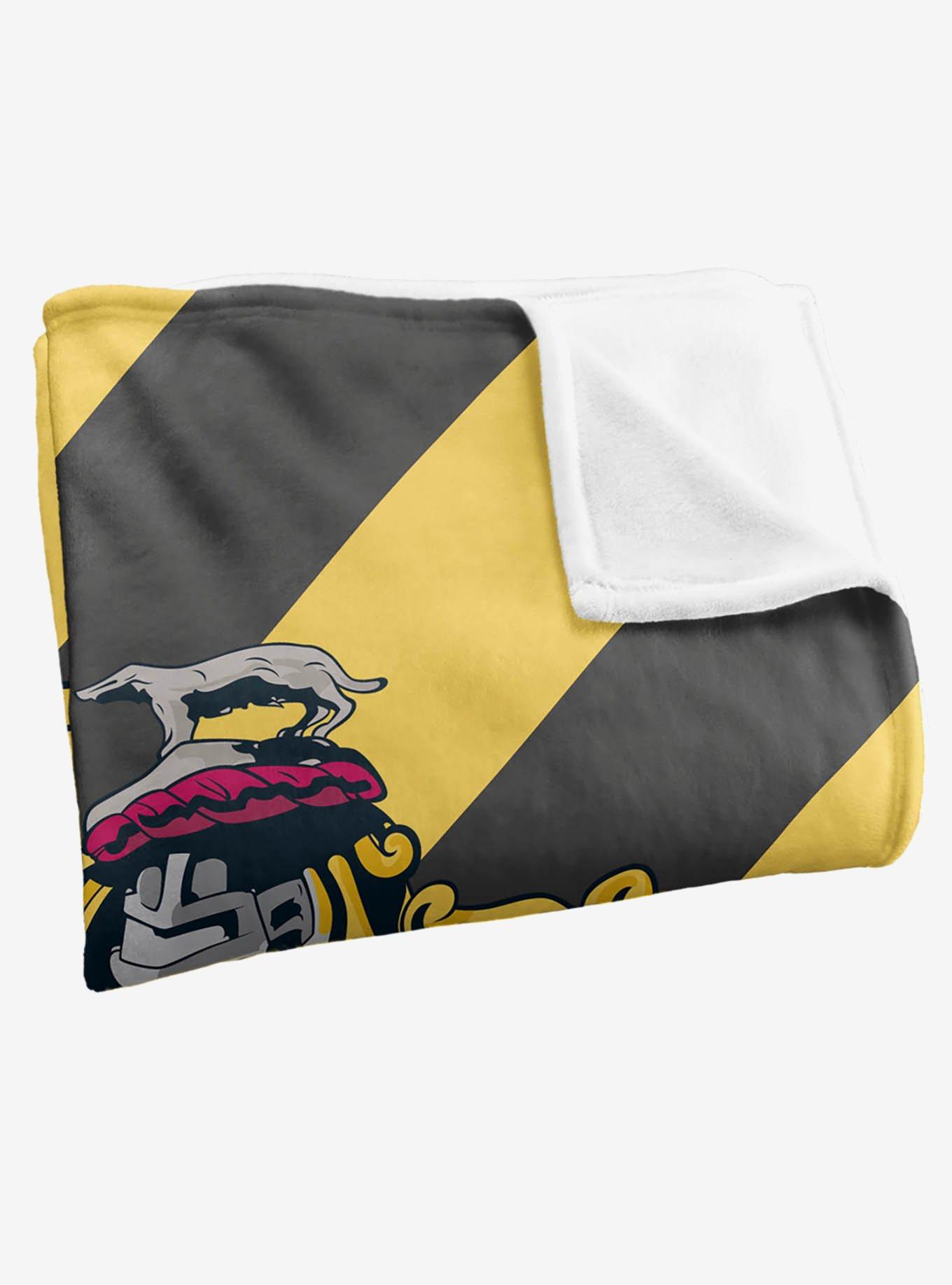 Harry Potter Stripe Hufflepuff Crest 36x58" Throw Blanket, , alternate