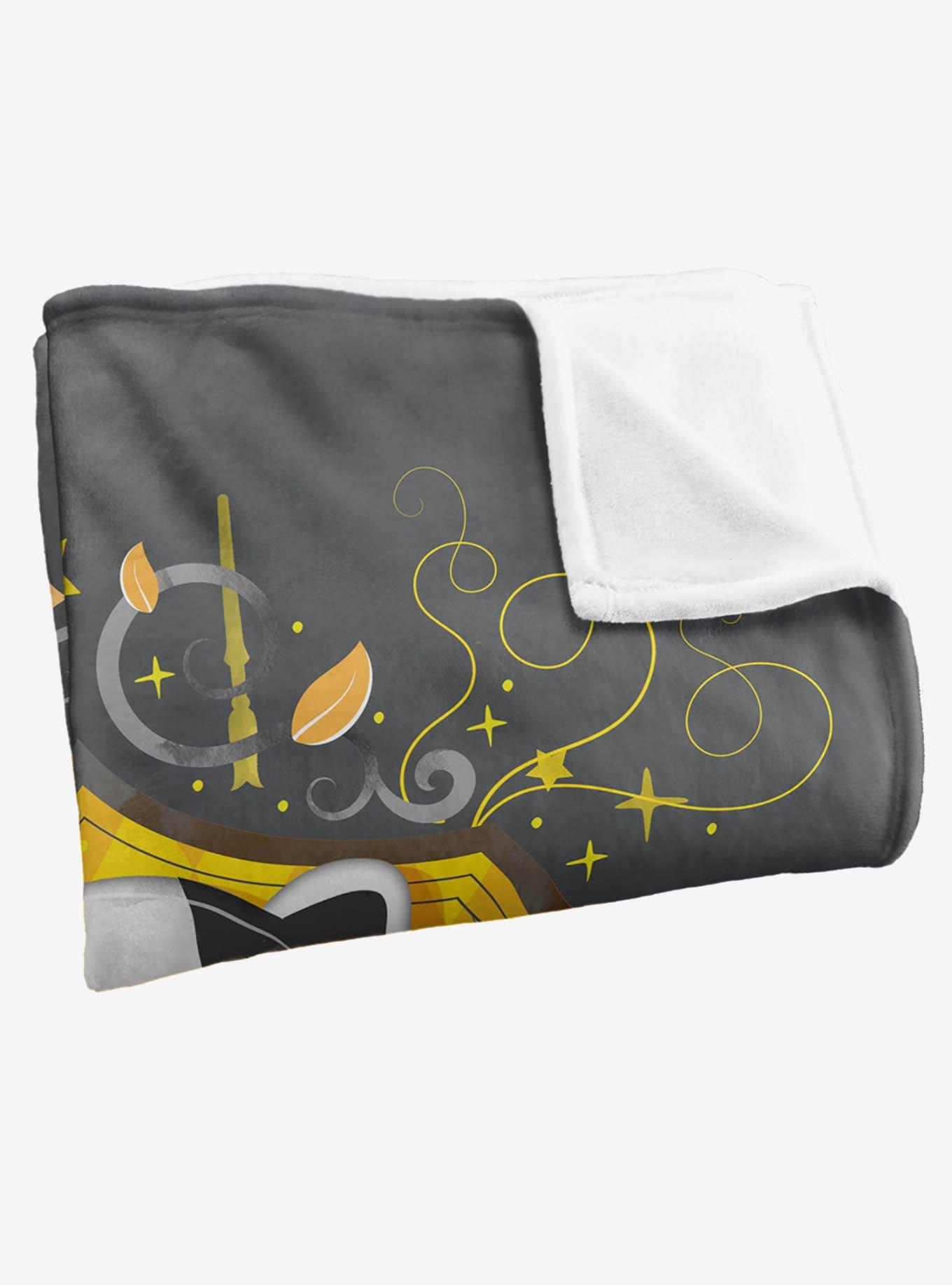 Harry Potter Watercolor Hufflepuff Crest 50x60" Throw Blanket, , alternate