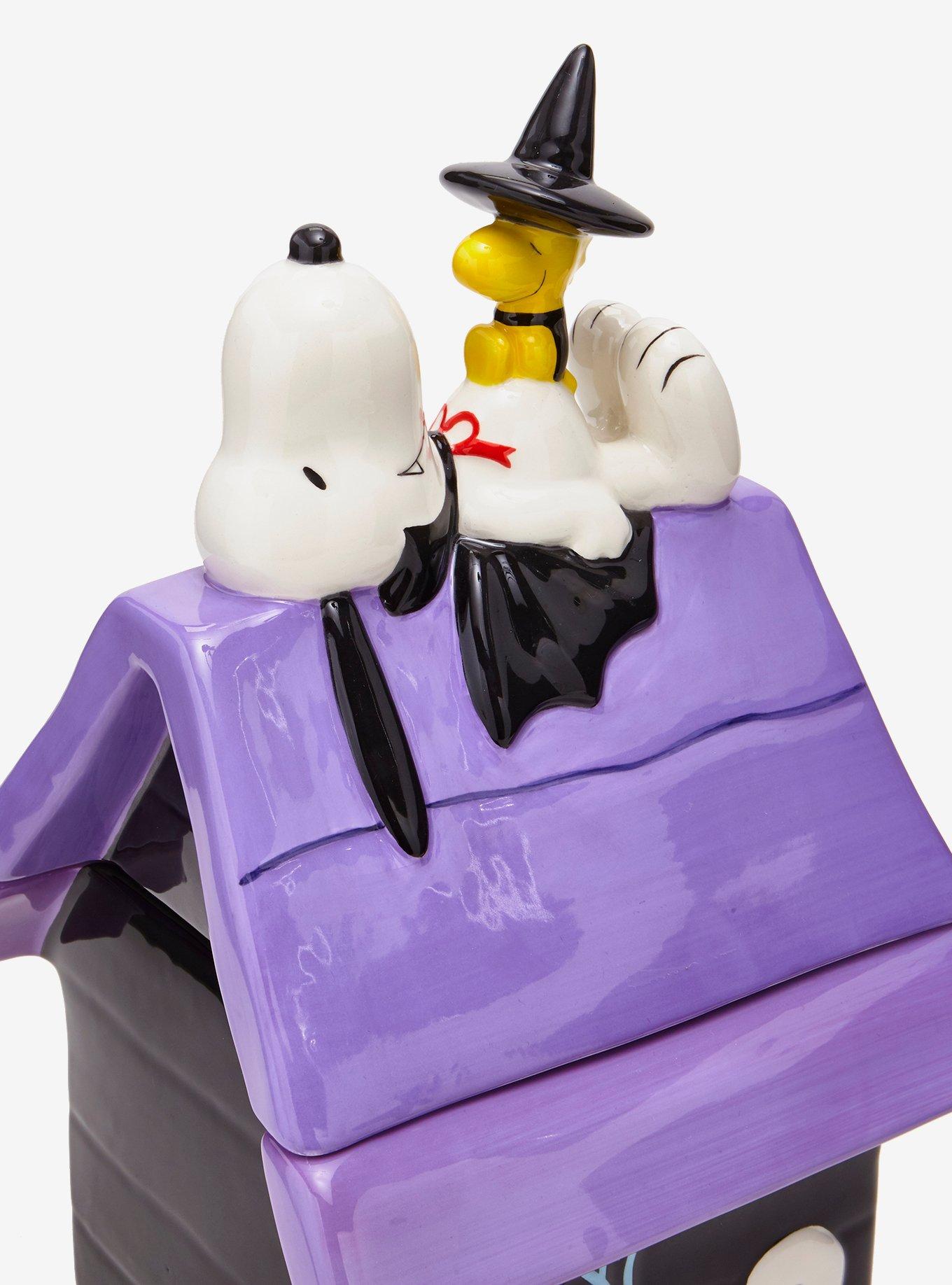 Peanuts Snoopy & Woodstock Halloween Doghouse Figural Cookie Jar