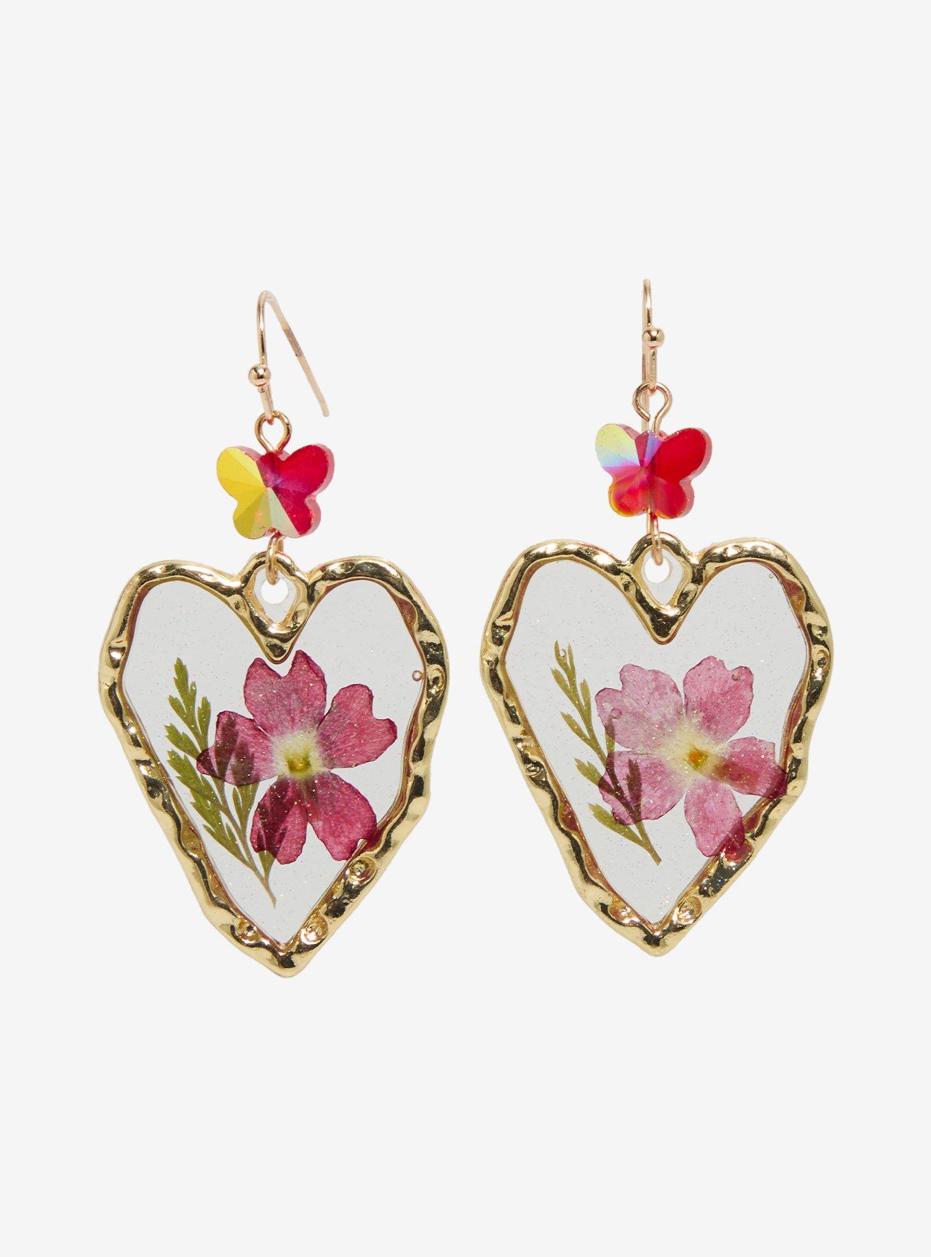 Thorn & Fable Pressed Flower Heart Drop Earrings, , hi-res