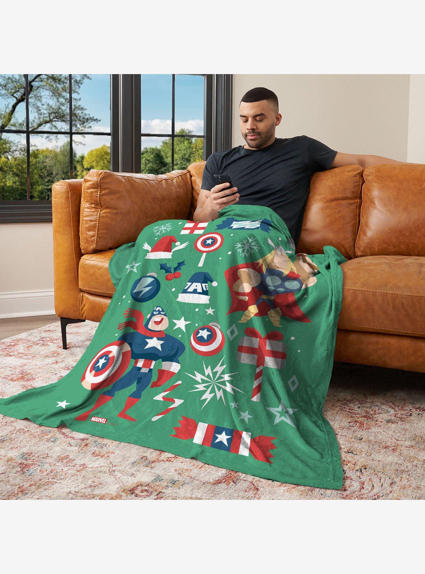 Marvel Avengers Powerful Christmas 40x50" Silk Touch Throw Blanket, , alternate