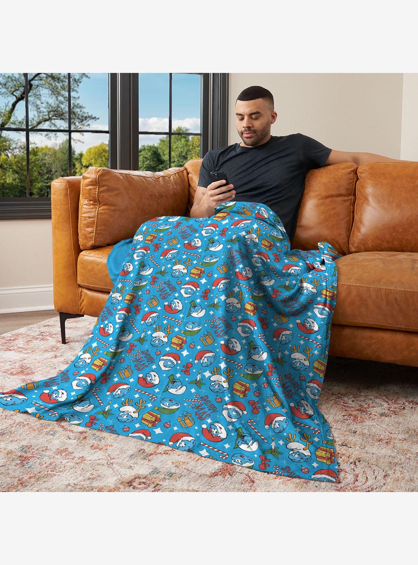 The Smurfs Smurfy Christmas 50x60" Silk Touch Throw Blanket, , alternate