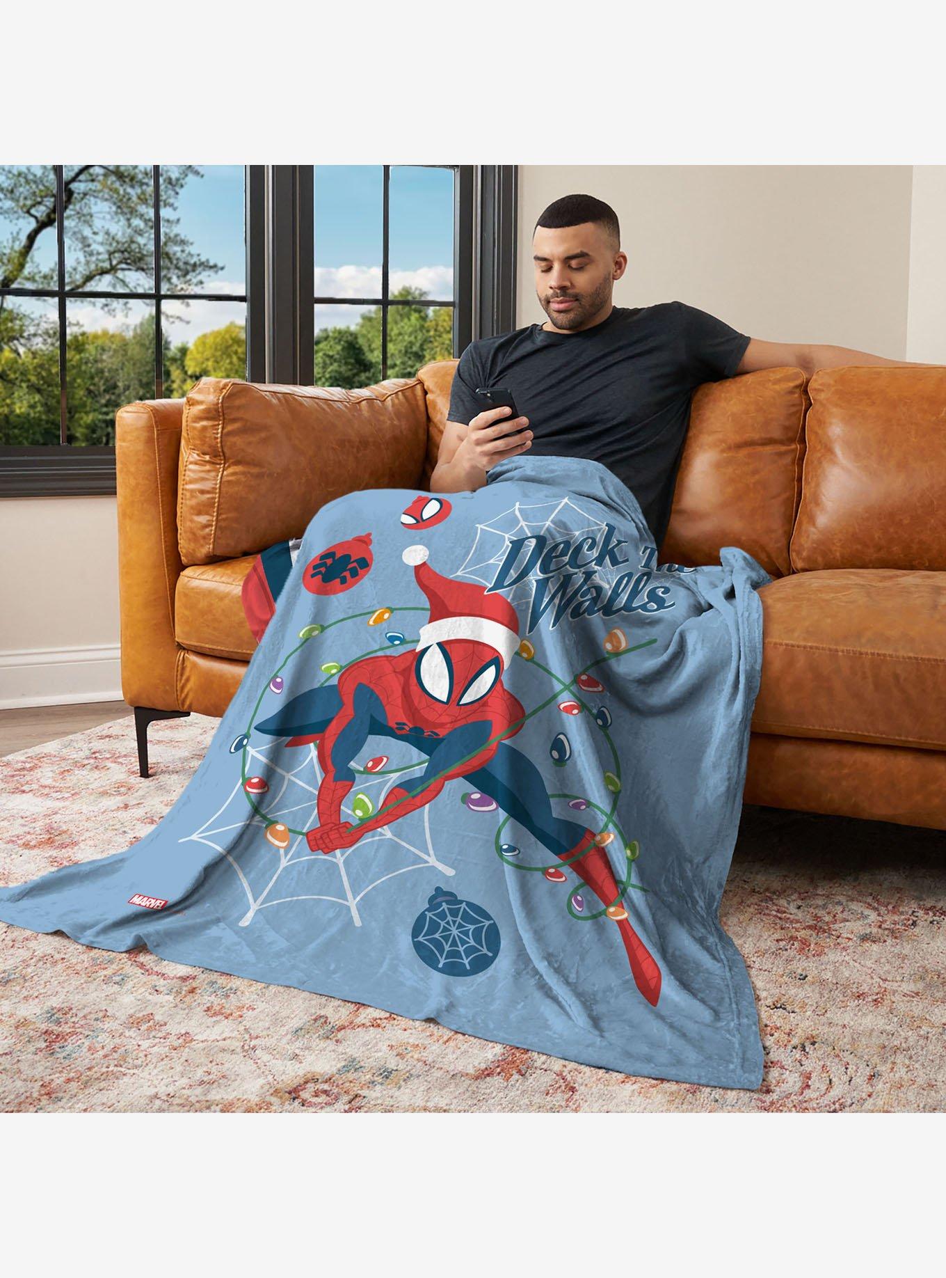 Marvel Spider-Man Deck The Walls 50x60" Silk Touch Throw Blanket, , alternate