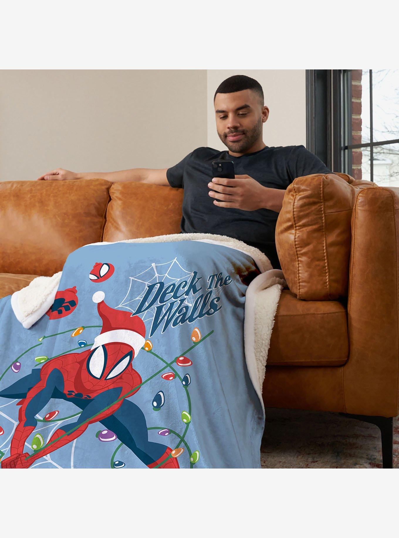 Marvel Spider-Man Deck The Walls Silk Touch Sherpa Throw Blanket, , hi-res