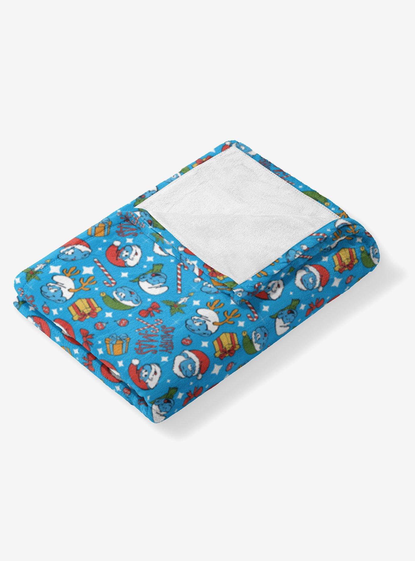 The Smurfs Smurfy Christmas 40x50" Silk Touch Throw Blanket, , alternate