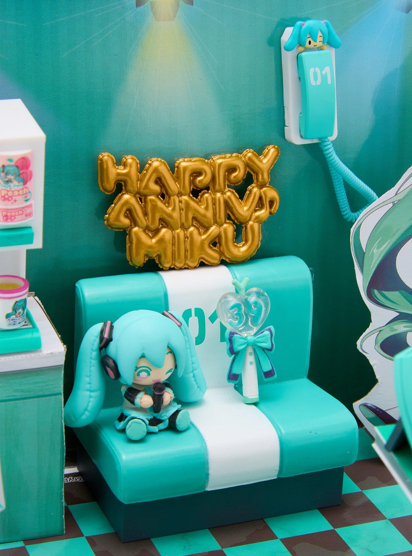 Re-Ment Hatsune Miku Karaoke Blind Box Figure Set, , alternate