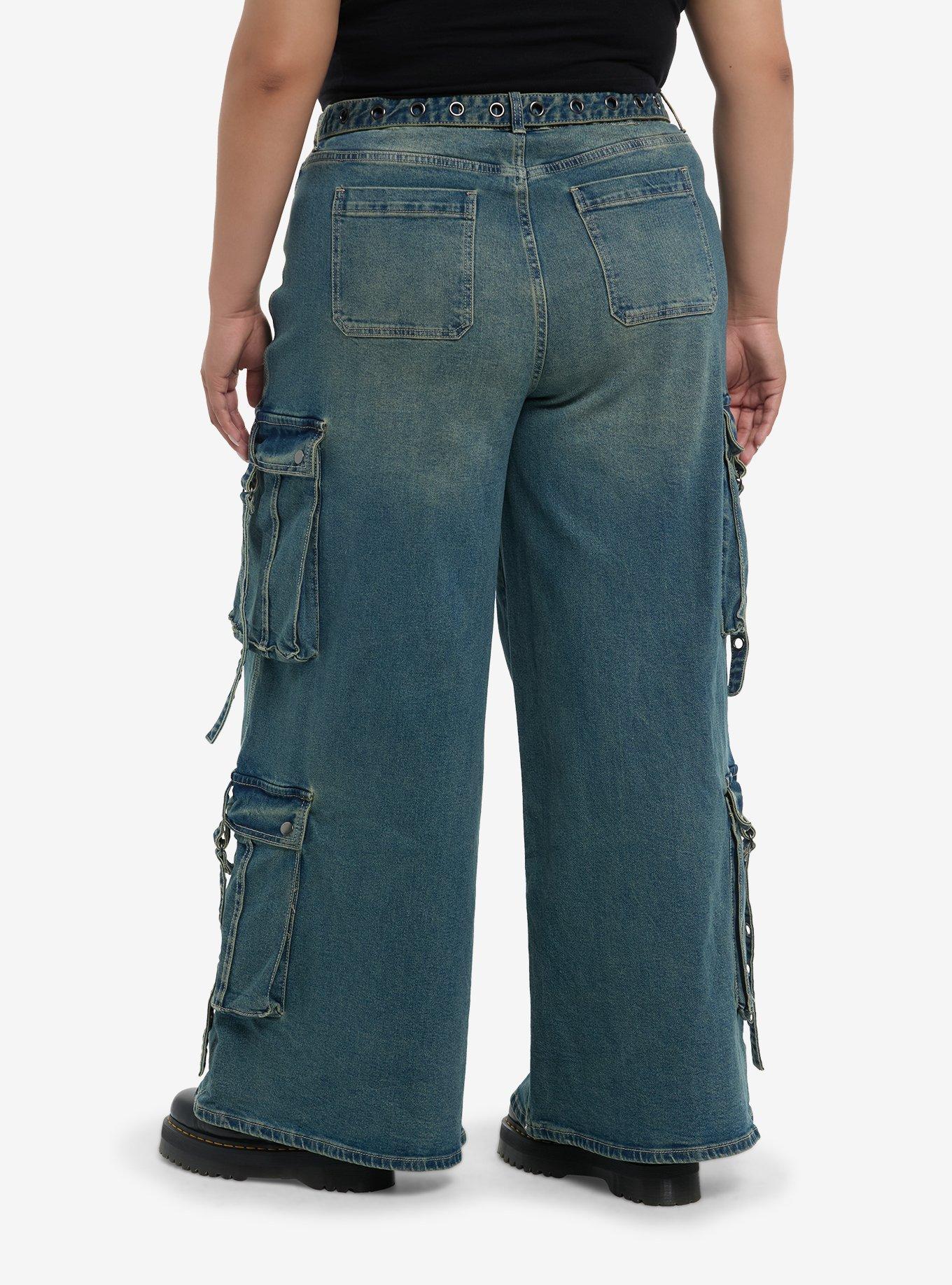 Social Collision Vintage Light Indigo Wash Cargo Pocket Wide Leg Jeans Plus Size, , hi-res