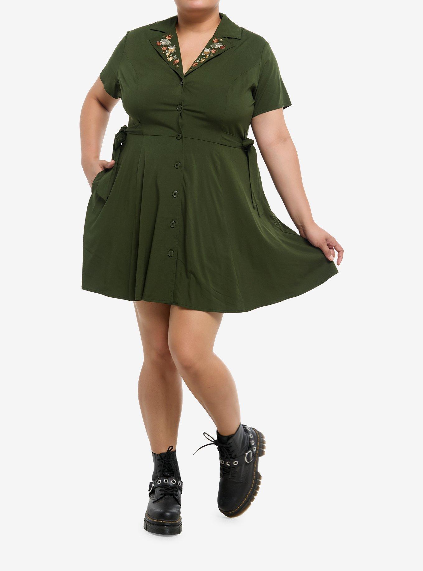Thorn & Fable Reading Frogs Collar Dress Plus Size, , hi-res