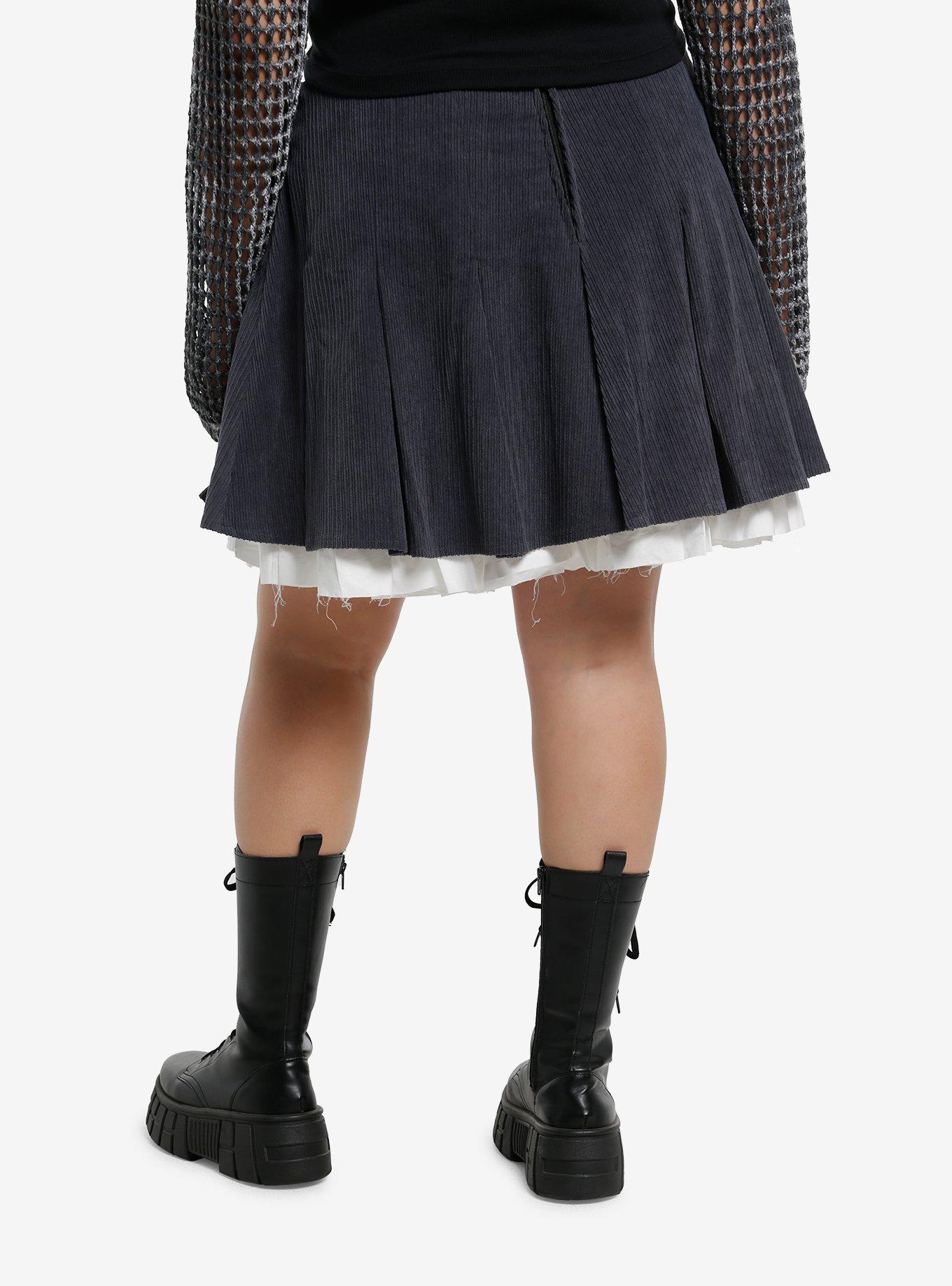 Grey Corduroy Raw Hem Layer Pleated Skirt Plus Size, , hi-res