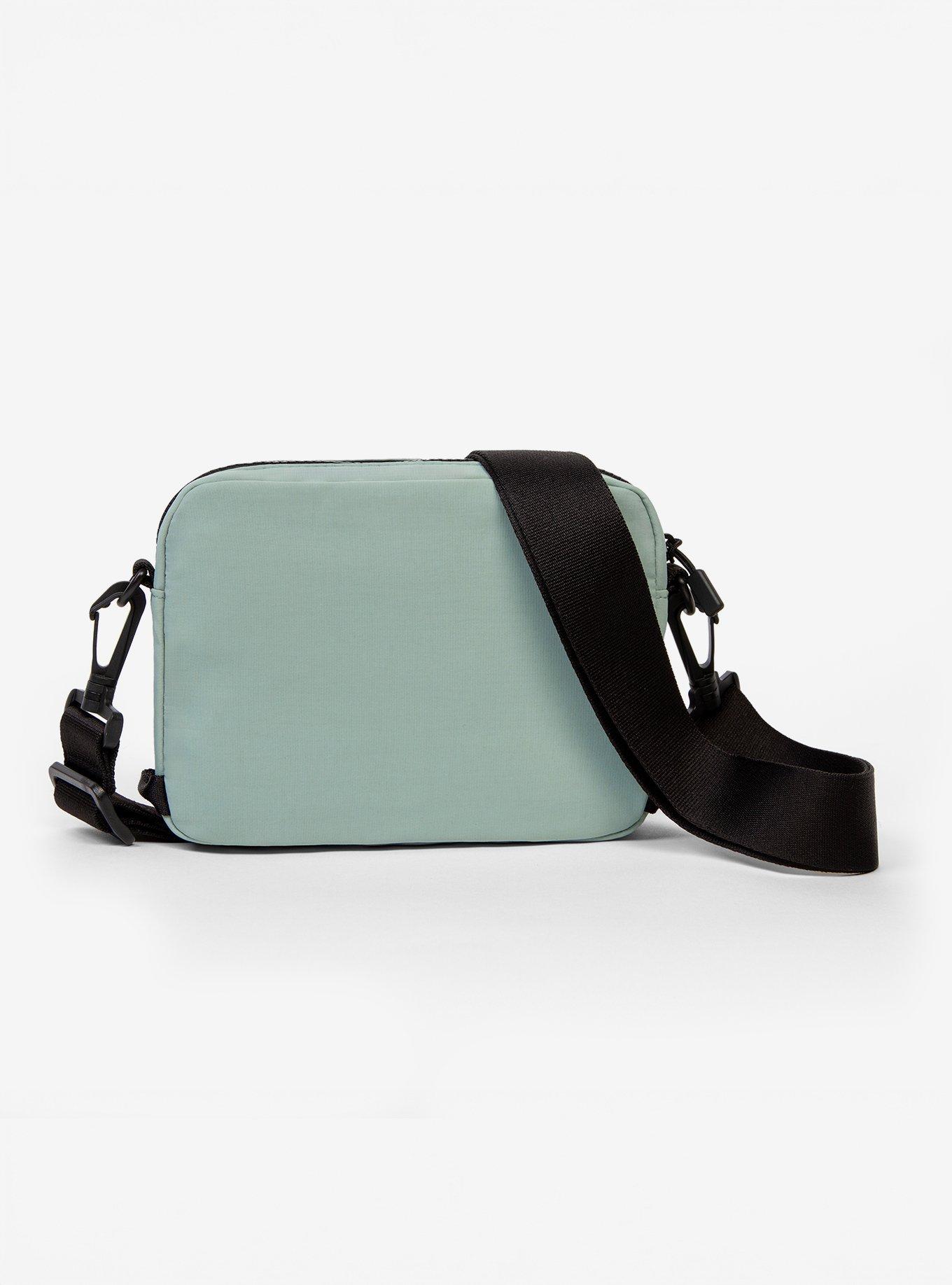 Essentials Crossbody Bag Eucalyptus, , alternate