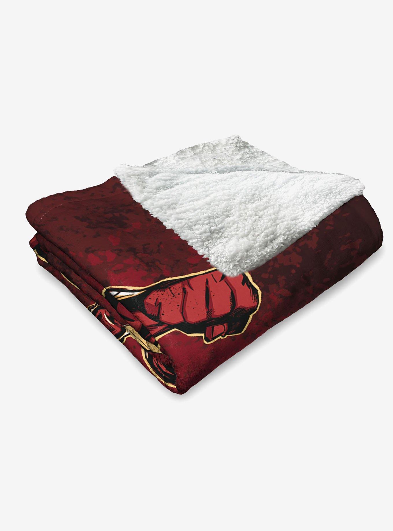 Marvel Captain America: Brave New World Red Hulk Rises Silk Touch Sherpa Throw Blanket, , alternate
