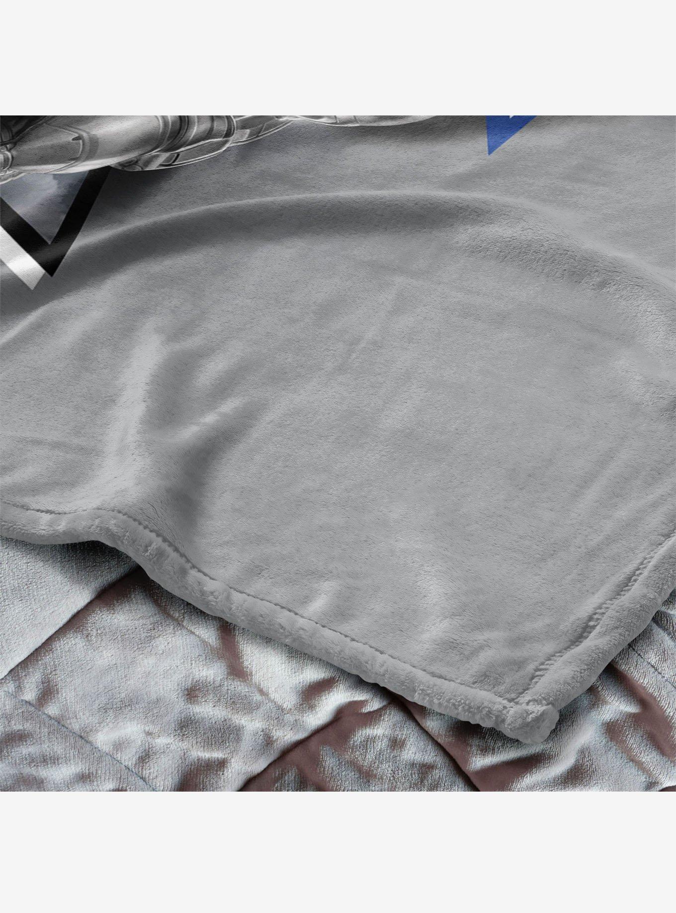 Marvel Captain America: Brave New World Expert Fighters 50x60" Silk Touch Throw Blanket, , alternate