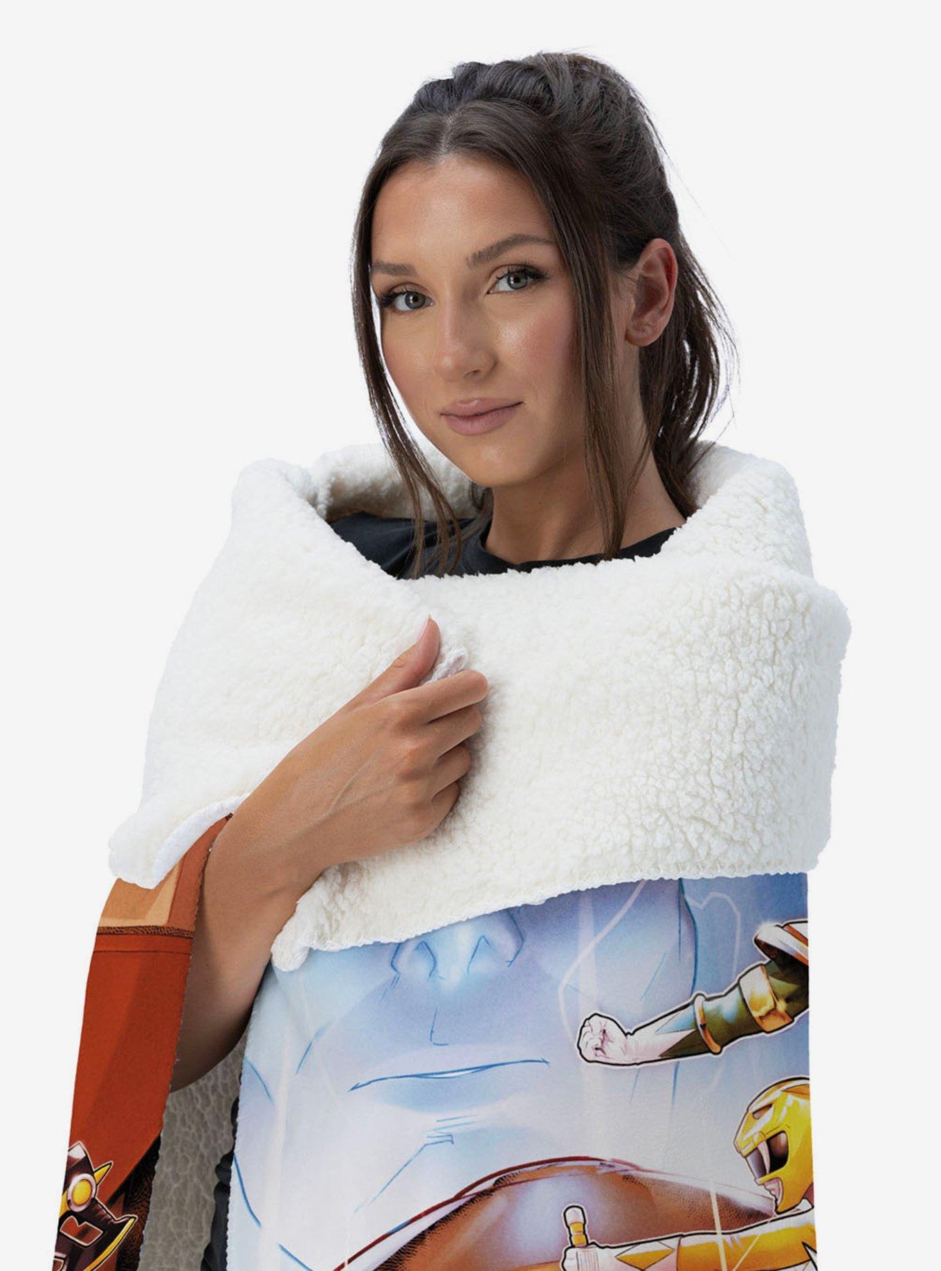 Mighty Morphin Power Rangers Vintage Rangers Silk Touch Sherpa Throw Blanket, , alternate