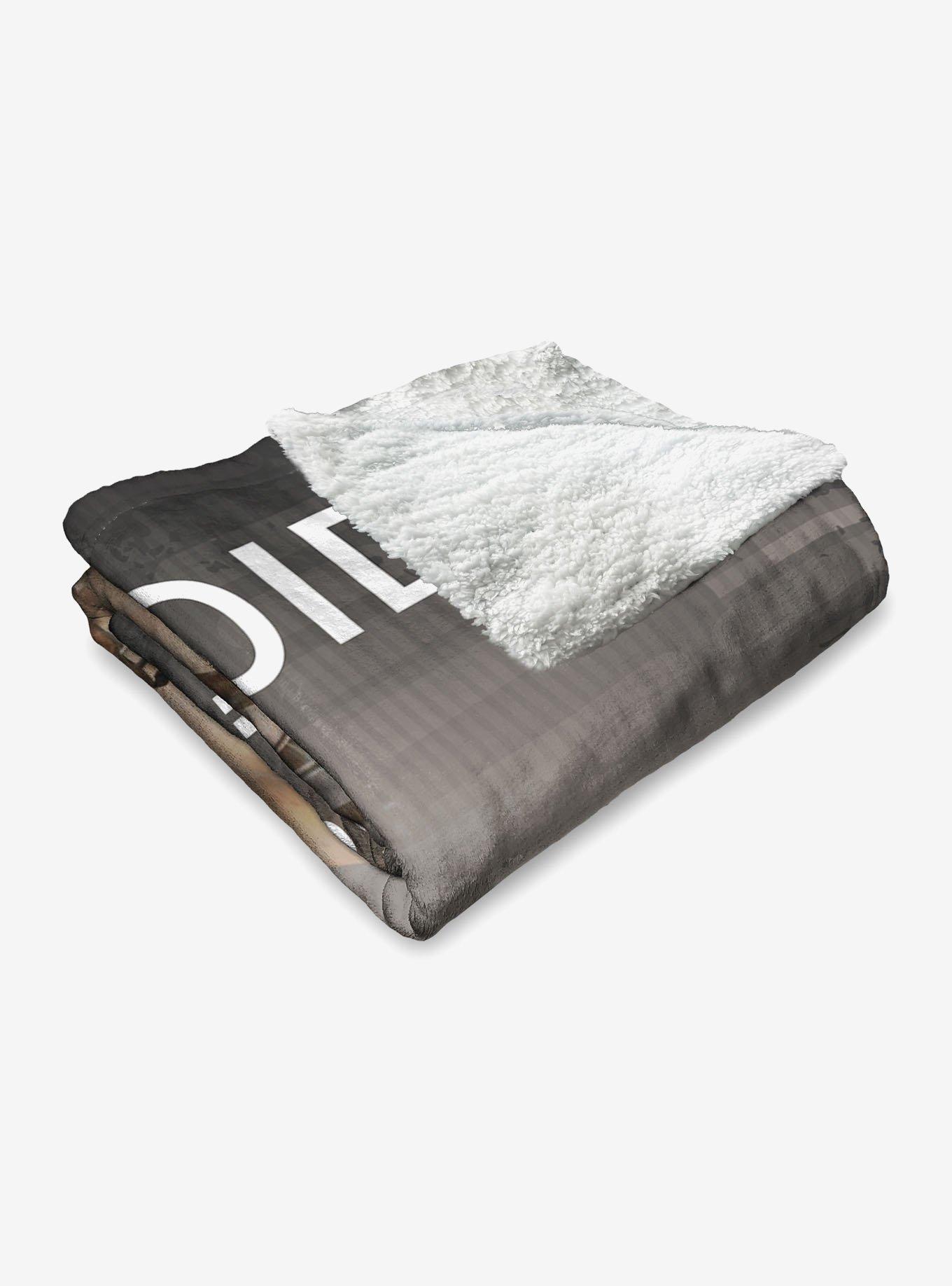 Star Wars Classic Quotes Battle Droid Silk Touch Sherpa Throw Blanket, , alternate