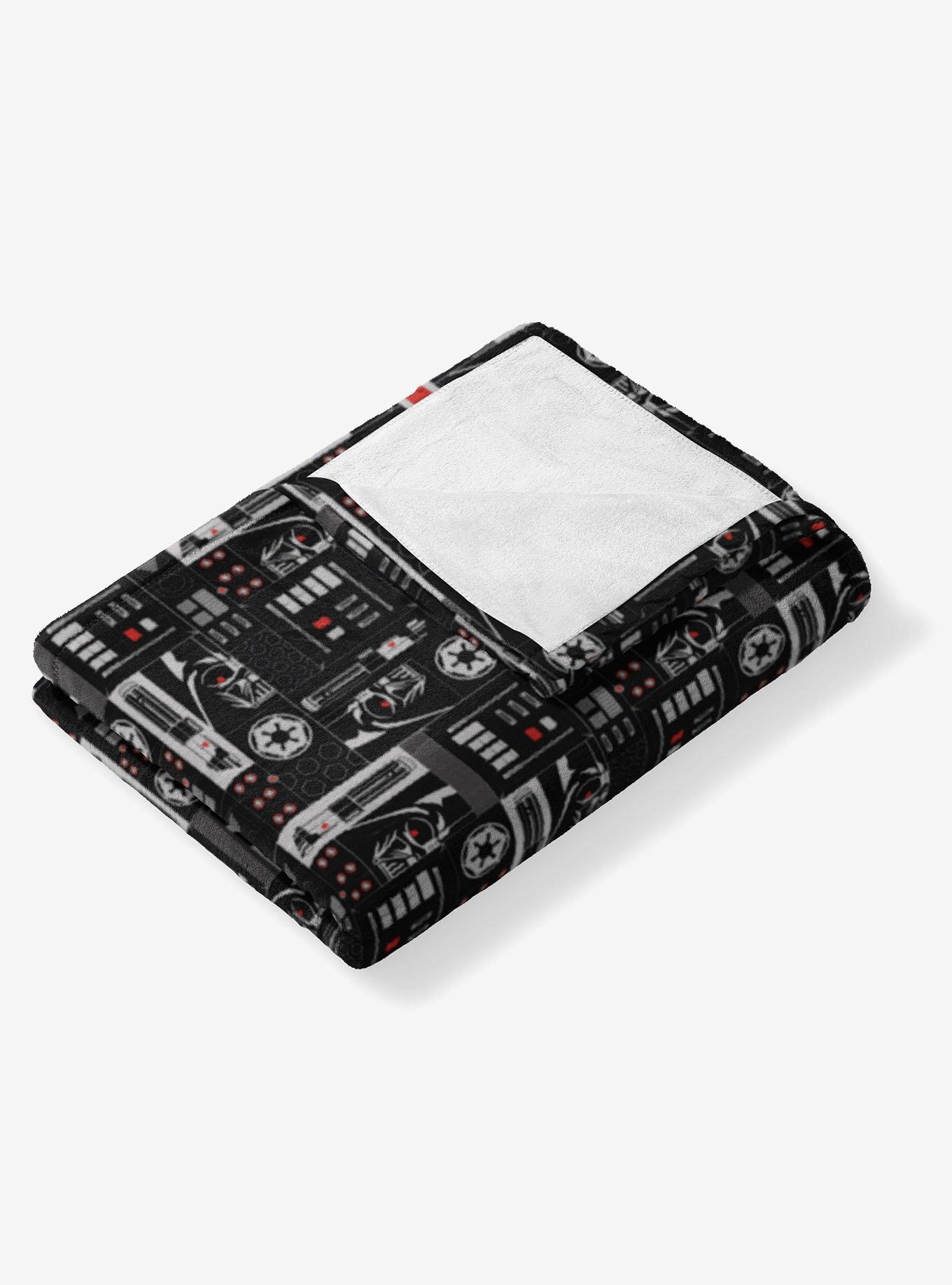 Star Wars Classic Repeats and Patterns Darth Vader 40x50" Silk Touch Throw Blanket, , alternate