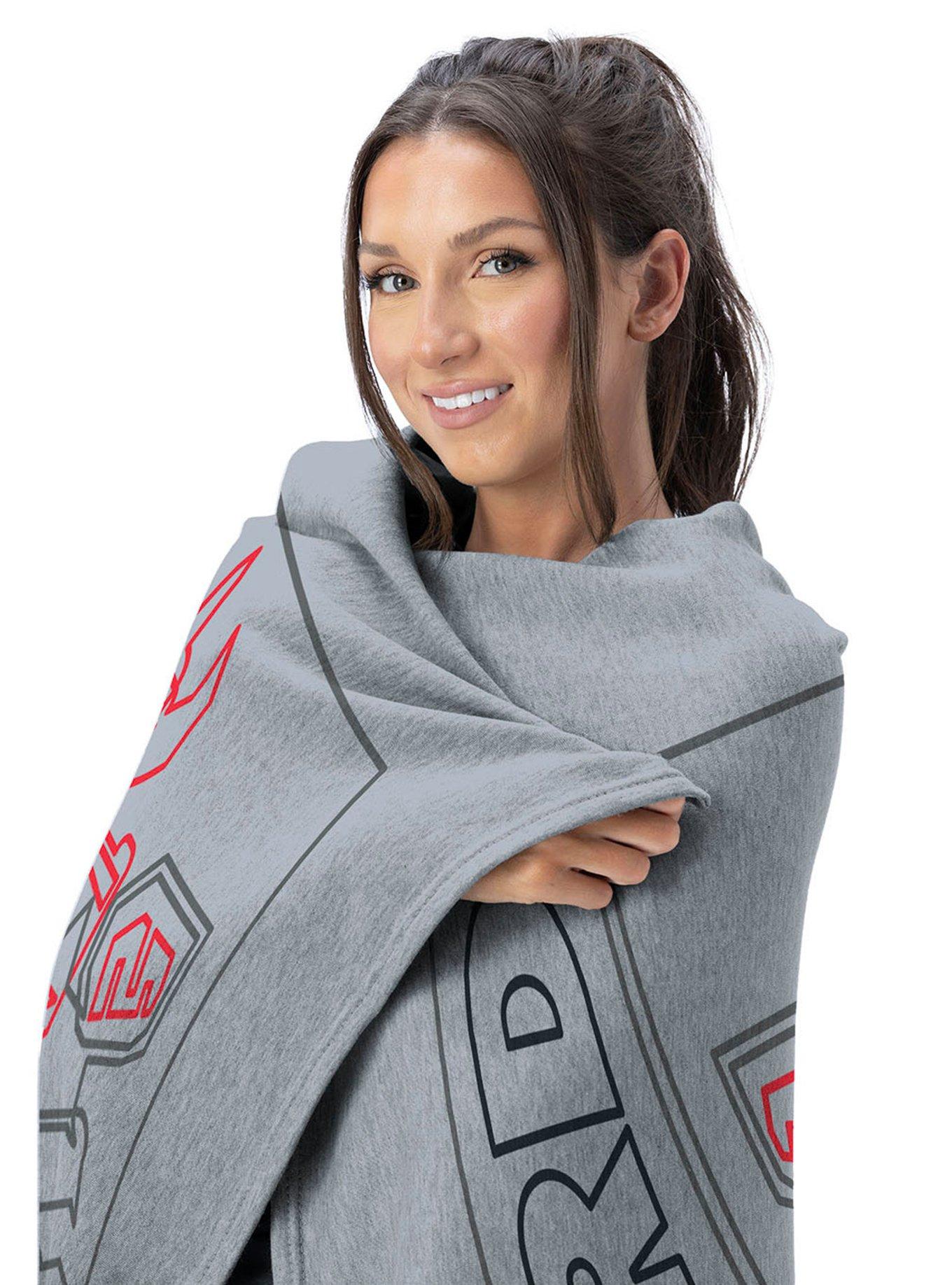 Mighty Morphin Power Rangers Megazord 40x50" Silk Touch Throw Blanket, , alternate