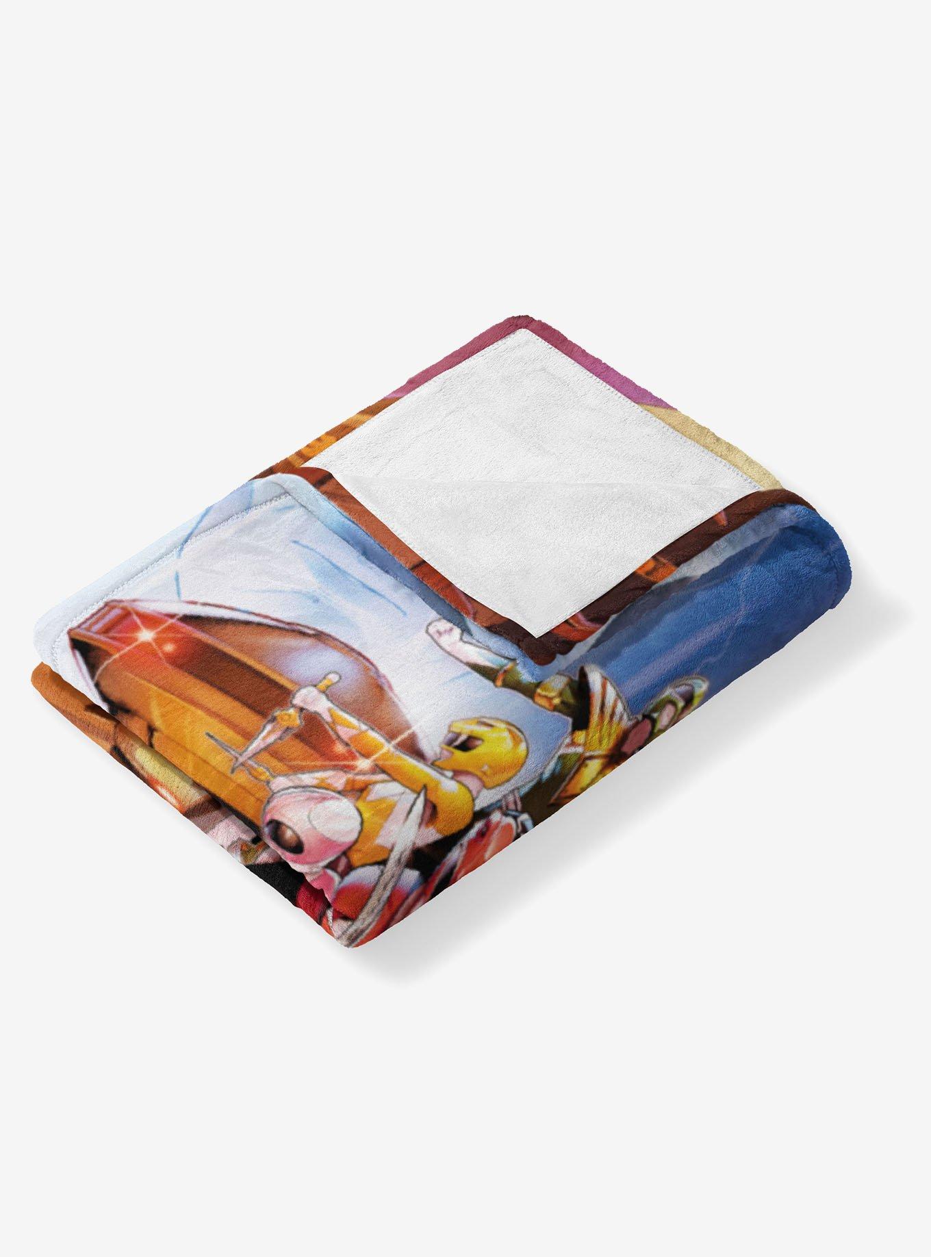 Mighty Morphin Power Rangers Vintage Rangers 40x50" Silk Touch Throw Blanket, , alternate