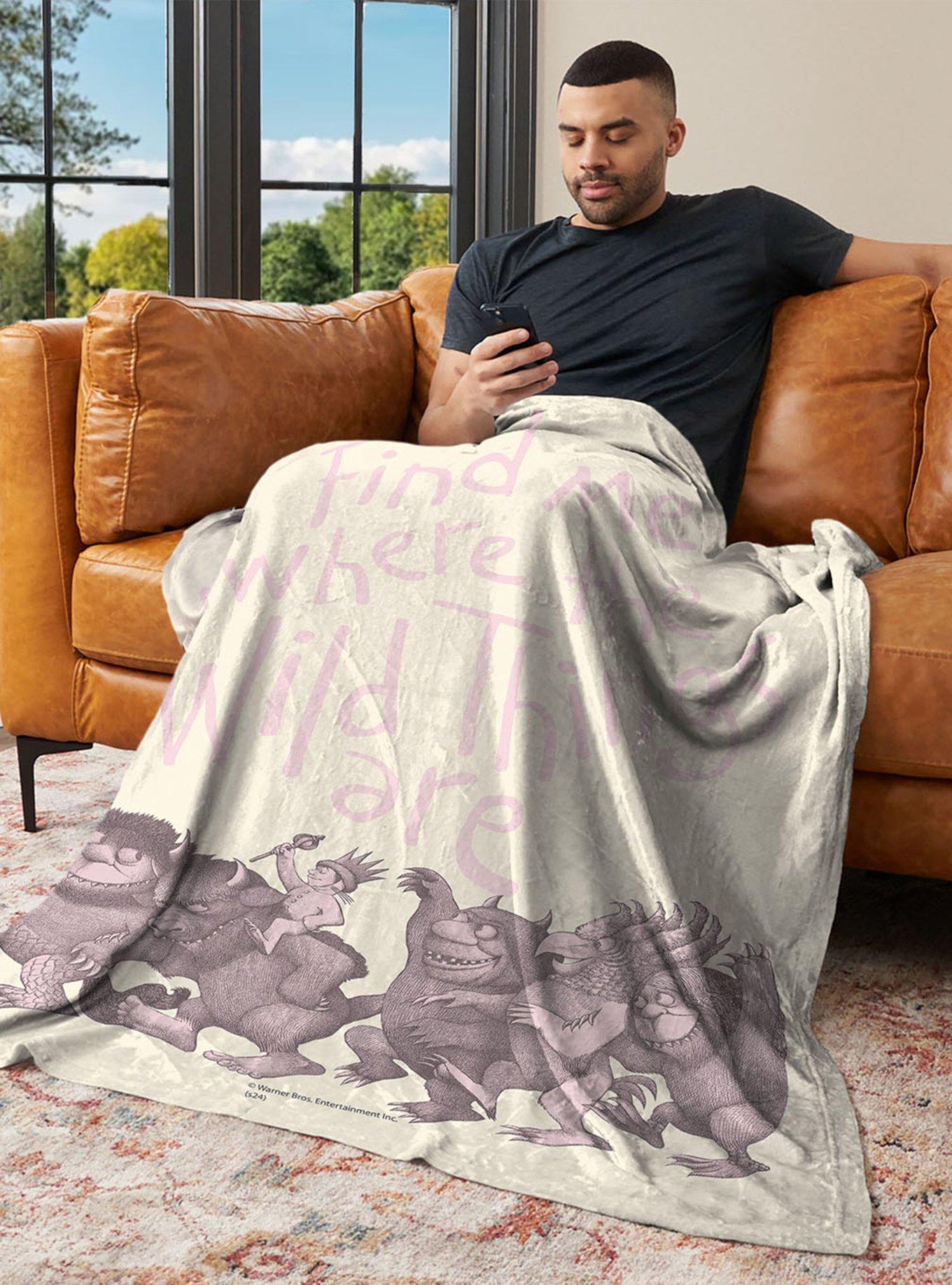 Where The Wild Things Are Find Me Pink 40x50" Silk Touch Throw Blanket, , alternate