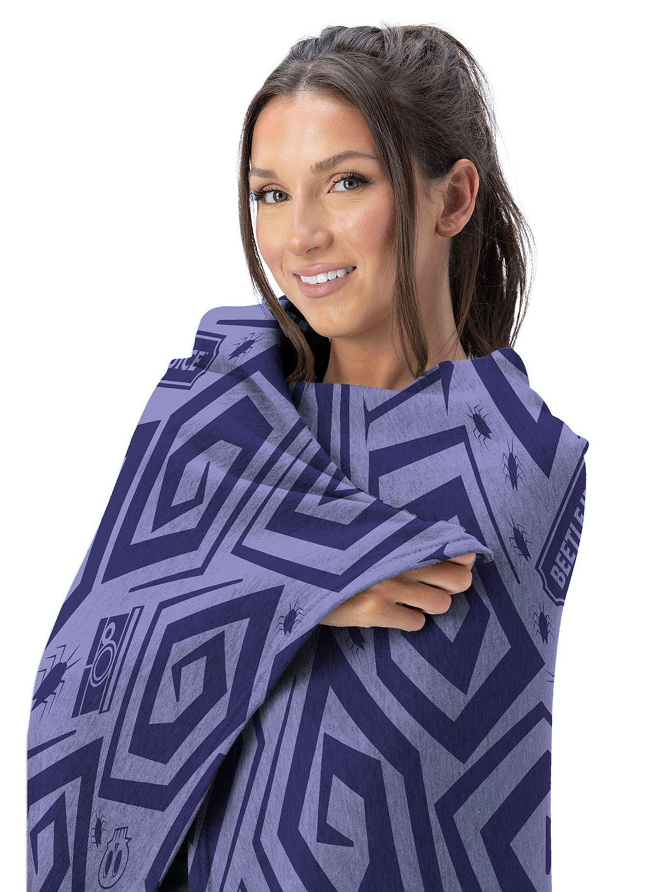 Beetlejuice Creepy Crawlies 40x50" Silk Touch Throw Blanket, , alternate