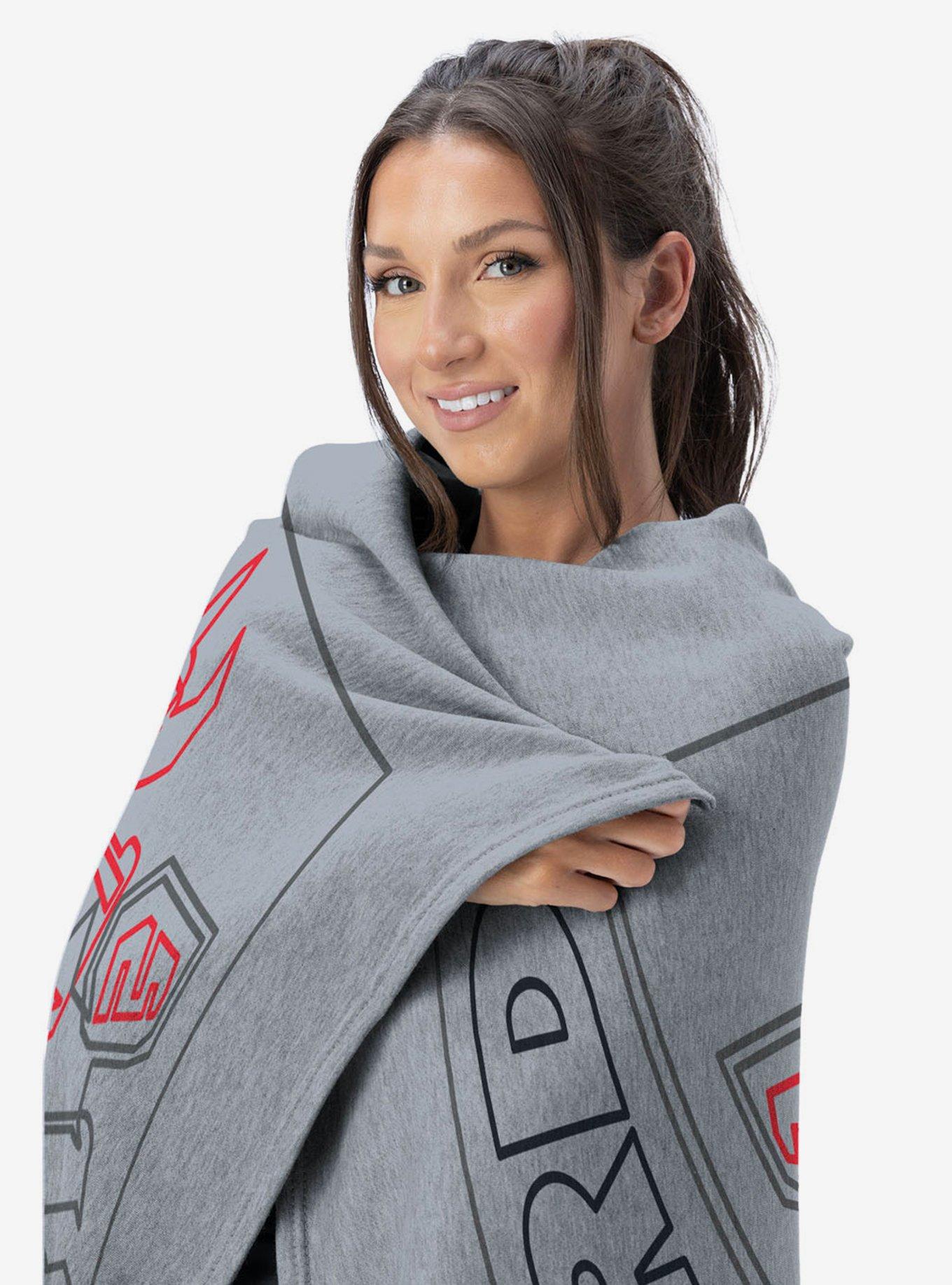 Mighty Morphin Power Rangers Megazord 50x60" Silk Touch Throw Blanket, , alternate