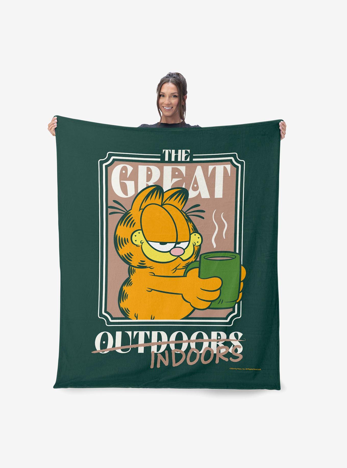 Garfield The Great Indoors Silk Touch Sherpa Throw Blanket, , hi-res