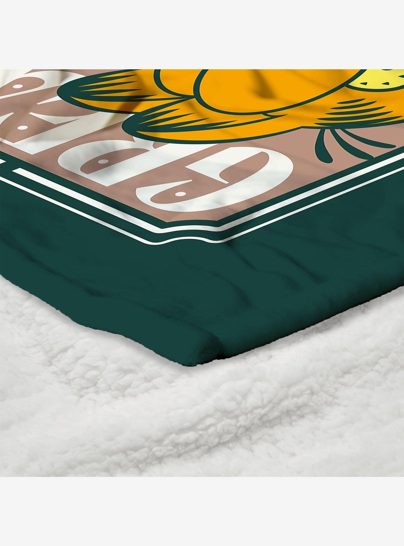 Garfield The Great Indoors Silk Touch Sherpa Throw Blanket, , alternate