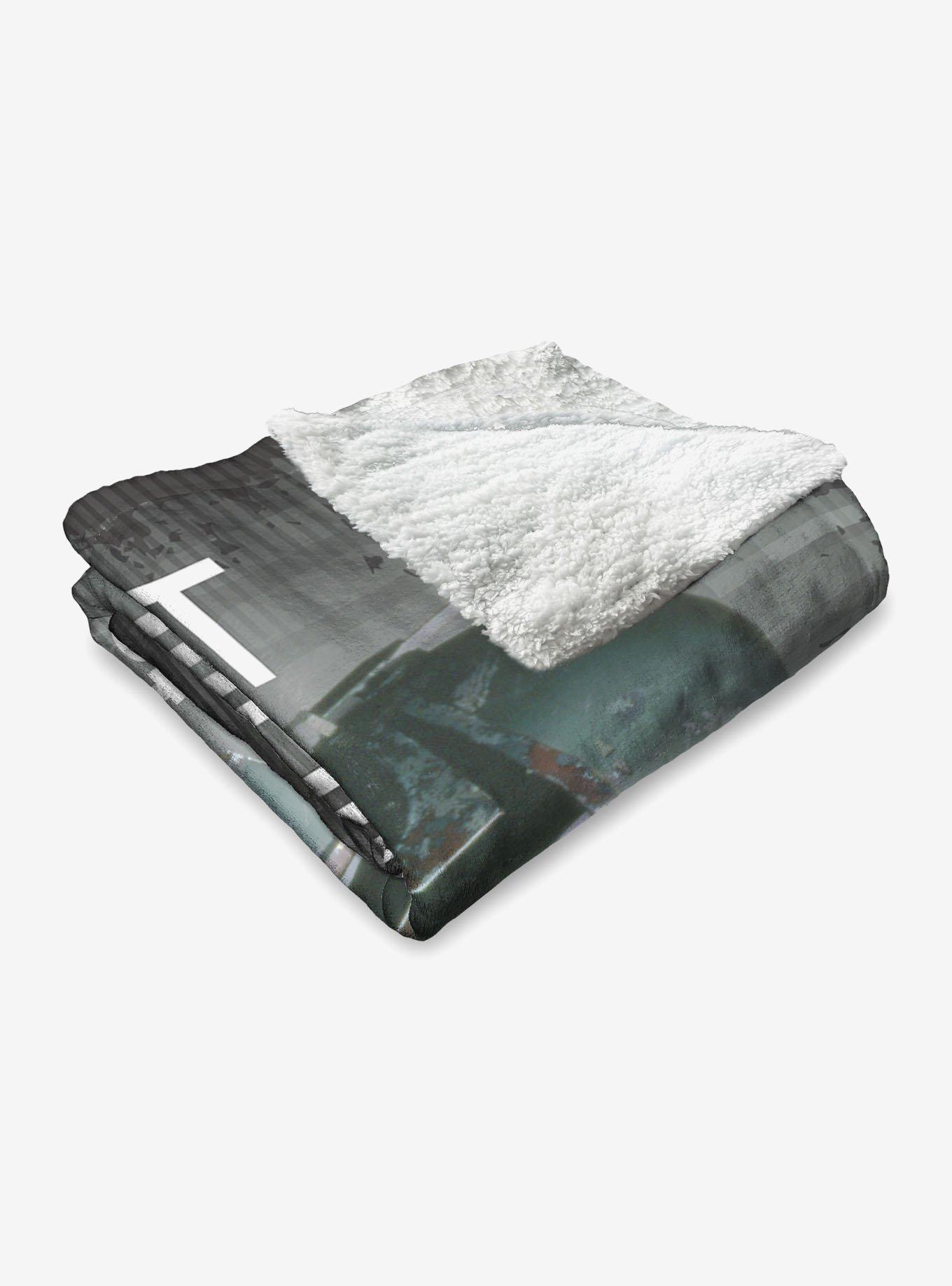 Star Wars Classic Quotes Boba Fett Silk Touch Sherpa Throw Blanket, , alternate
