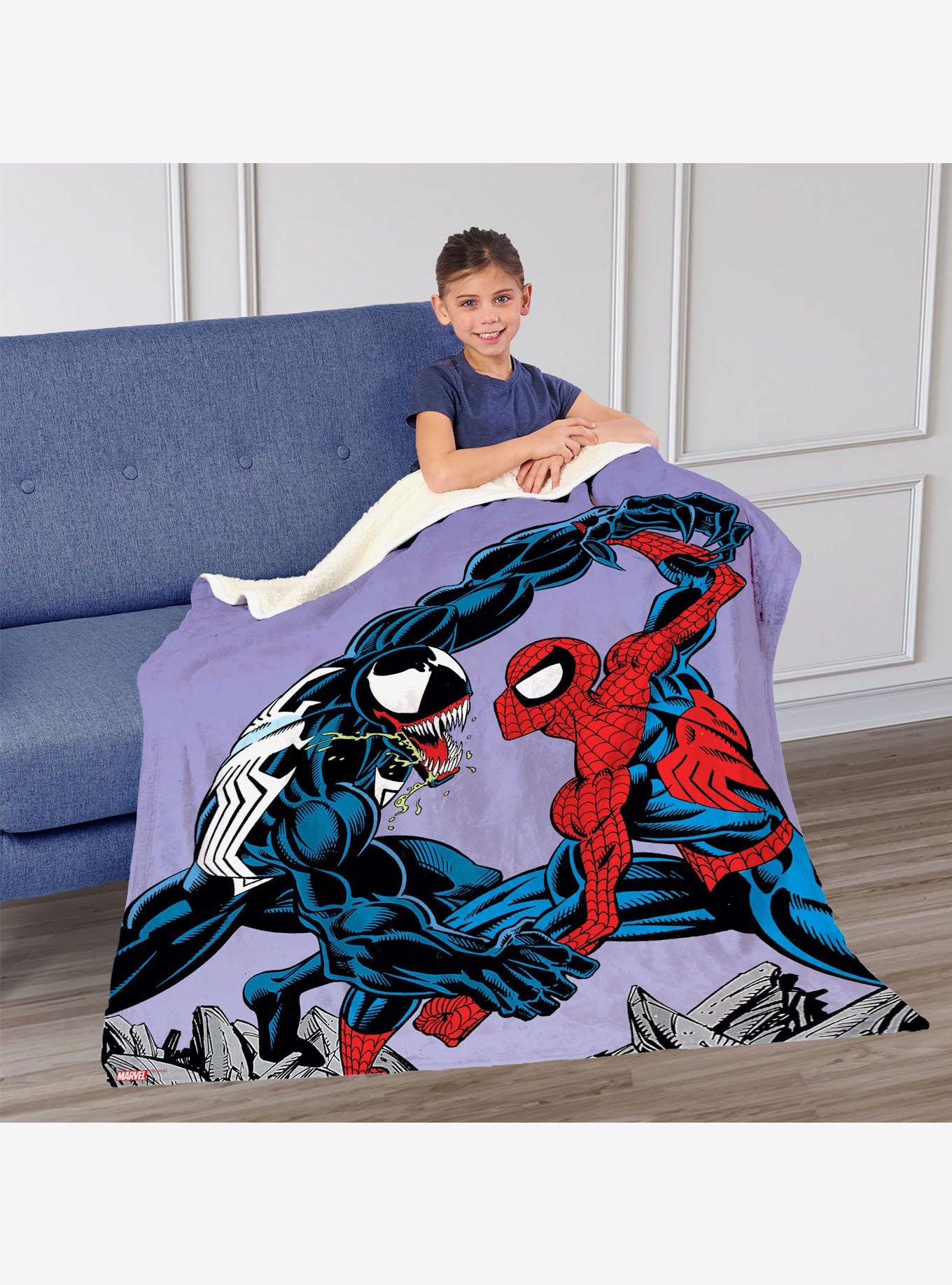 Marvel Spider-Man Peter Venom Spidey Fight Silk Touch Sherpa Throw Blanket, , hi-res