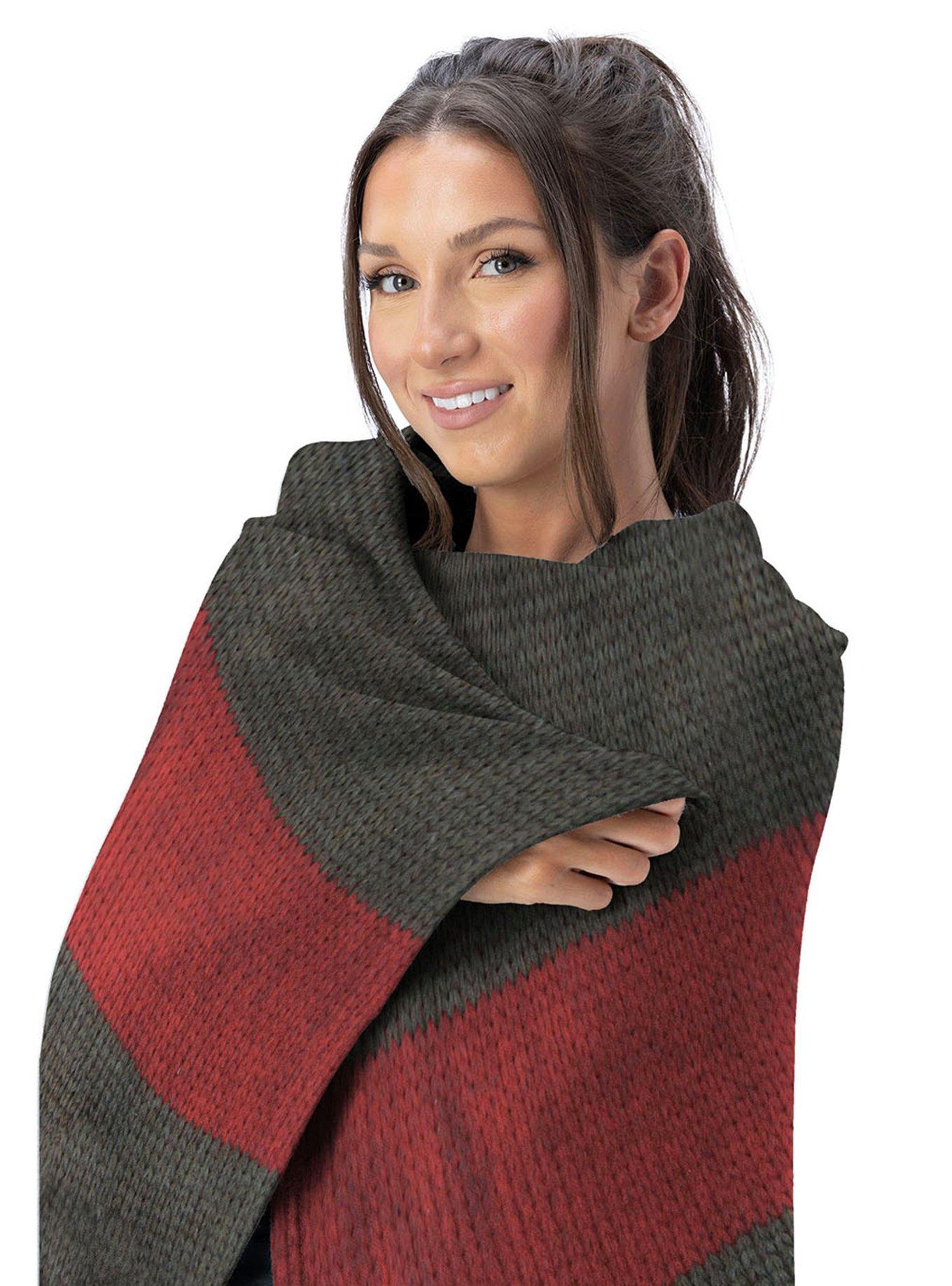 A Nightmare On Elm Street Sweater 40x50" Silk Touch Throw Blanket, , alternate